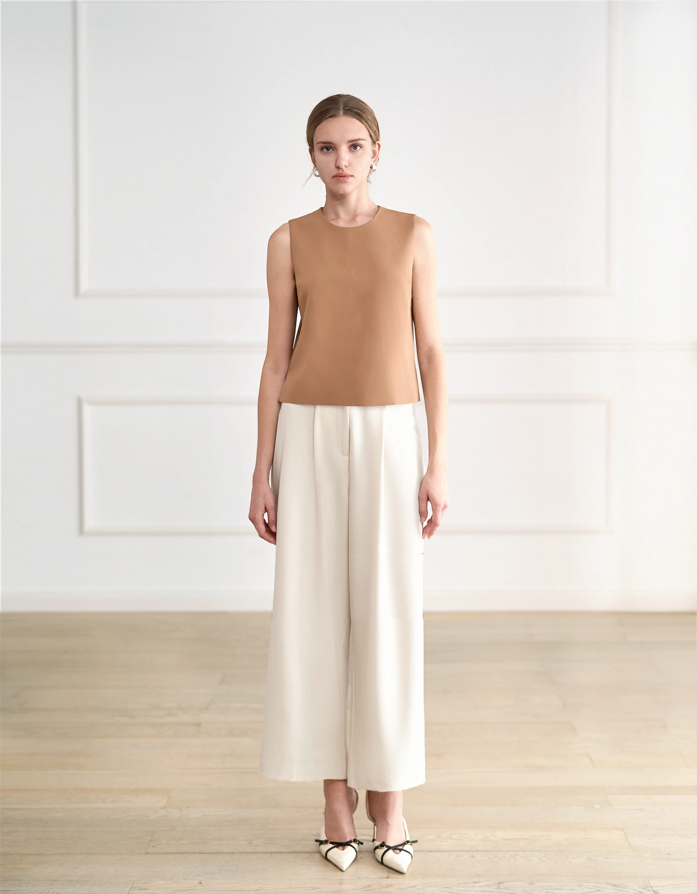 Round Neck Sleeveless Top - Image 56