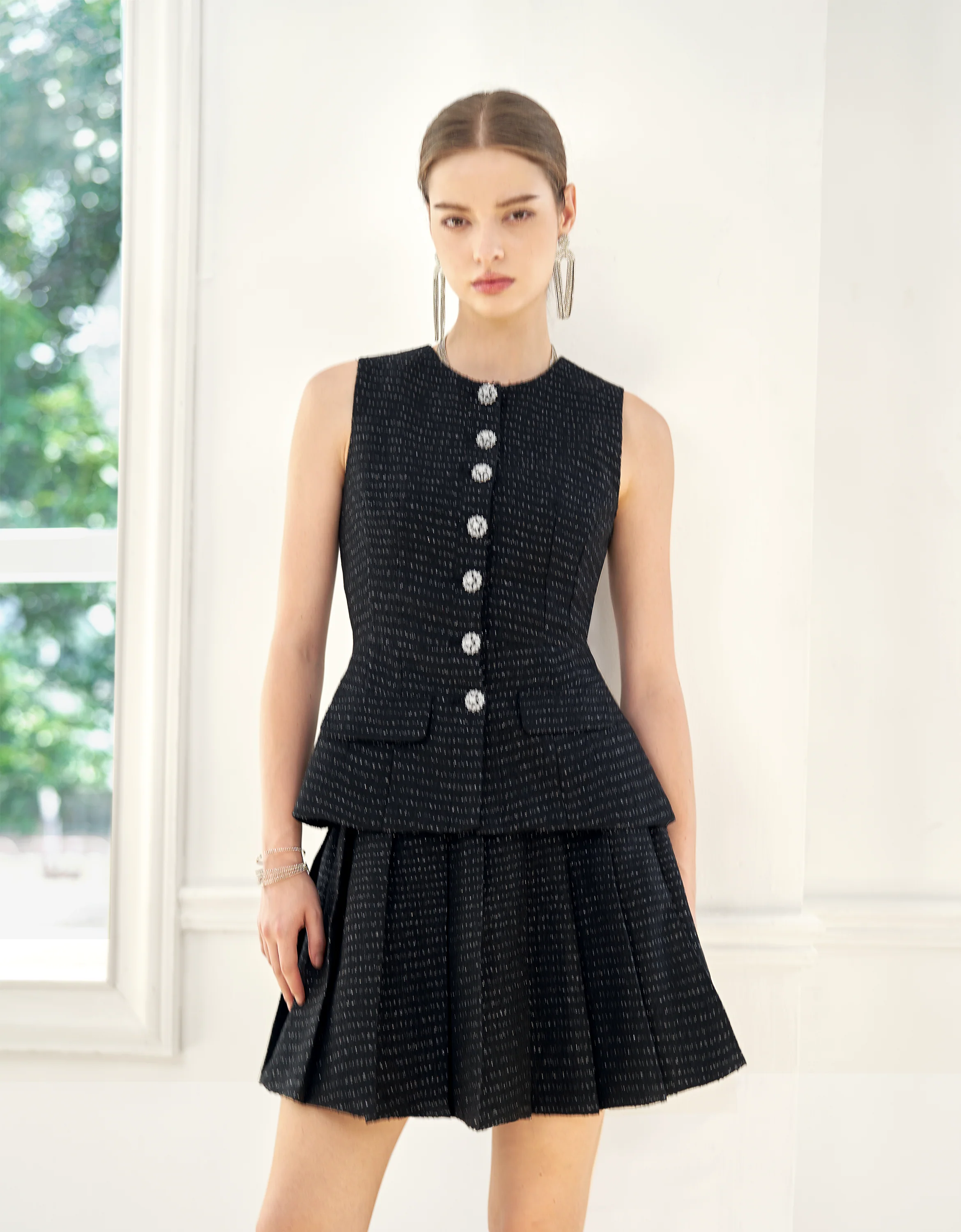 Round Neck Tweed Vest - Image 14