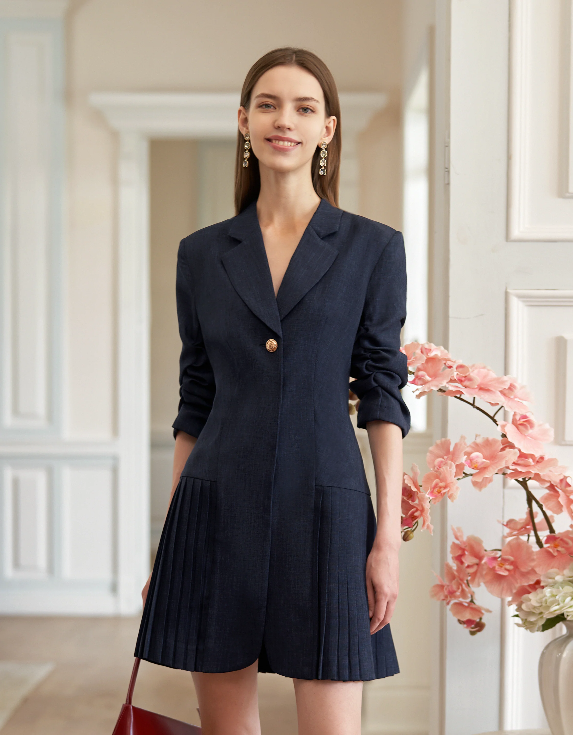 Ruched Sleeves Pleated Suit Dress - Image 4