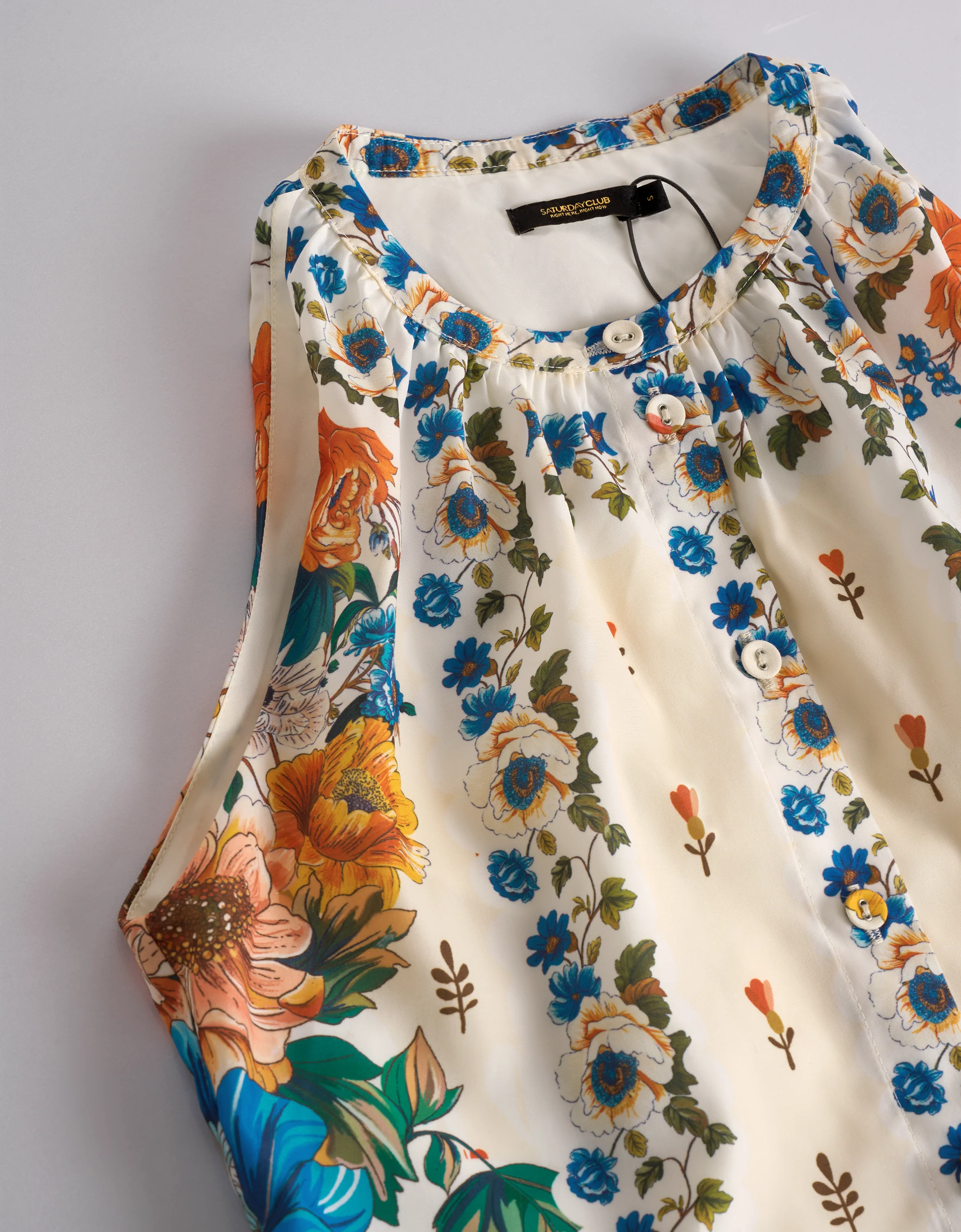 Ruffled Hem Button Front Floral Midi Dress - Image 12