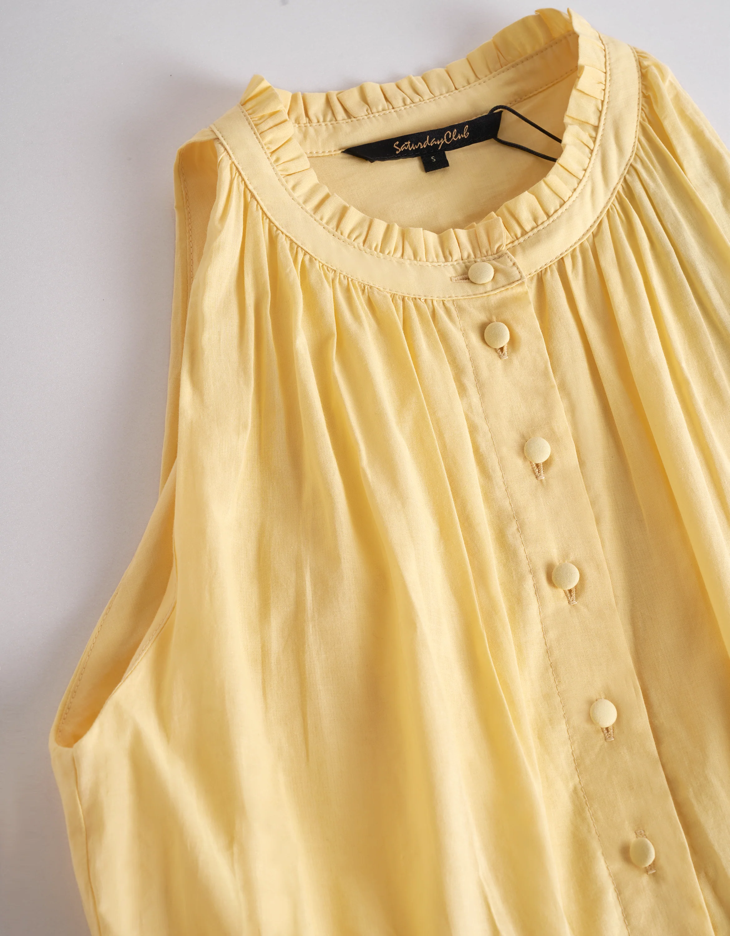Ruffled Neck Sleeveless Embroidered Dress - Image 6