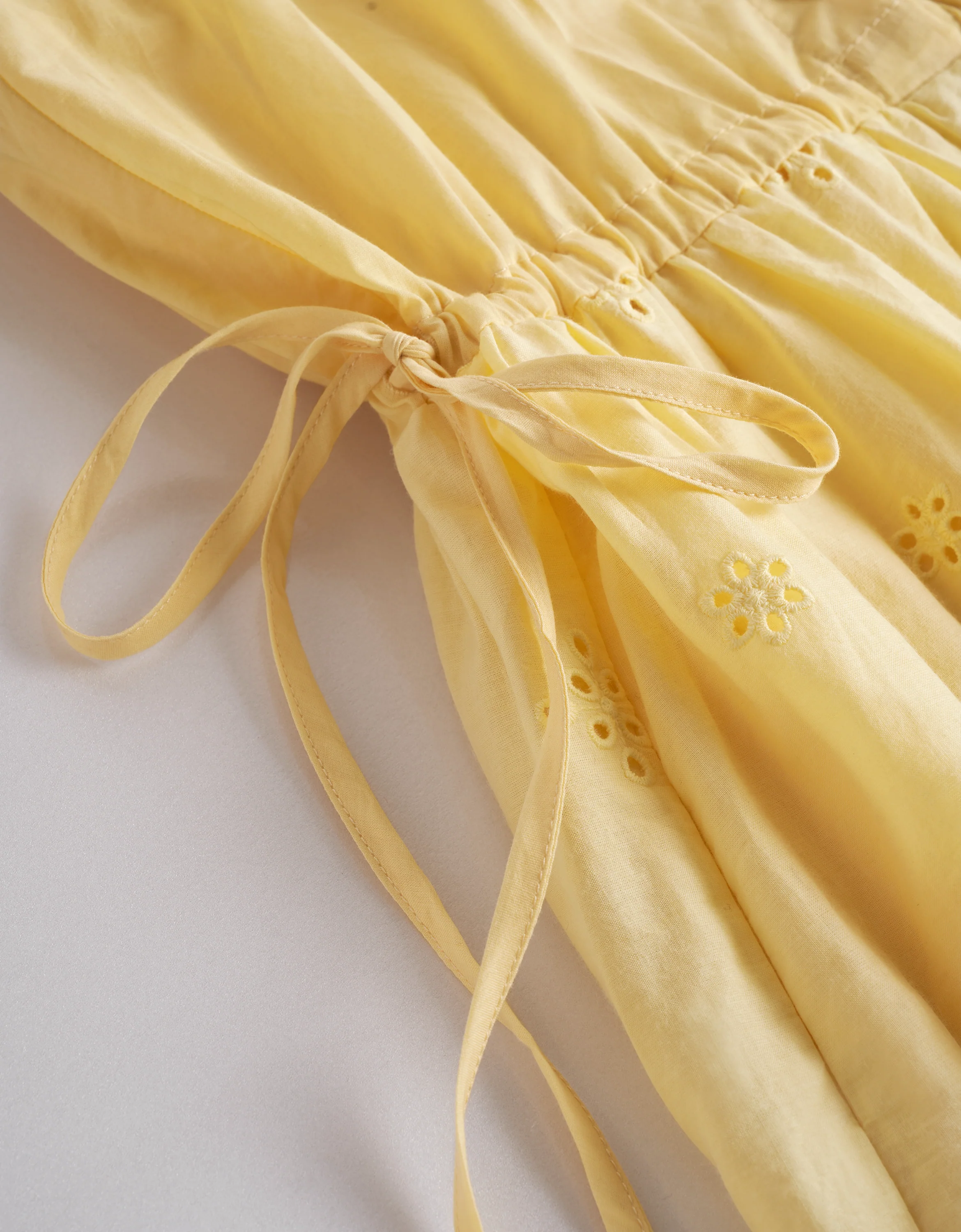Ruffled Neck Sleeveless Embroidered Dress - Image 7