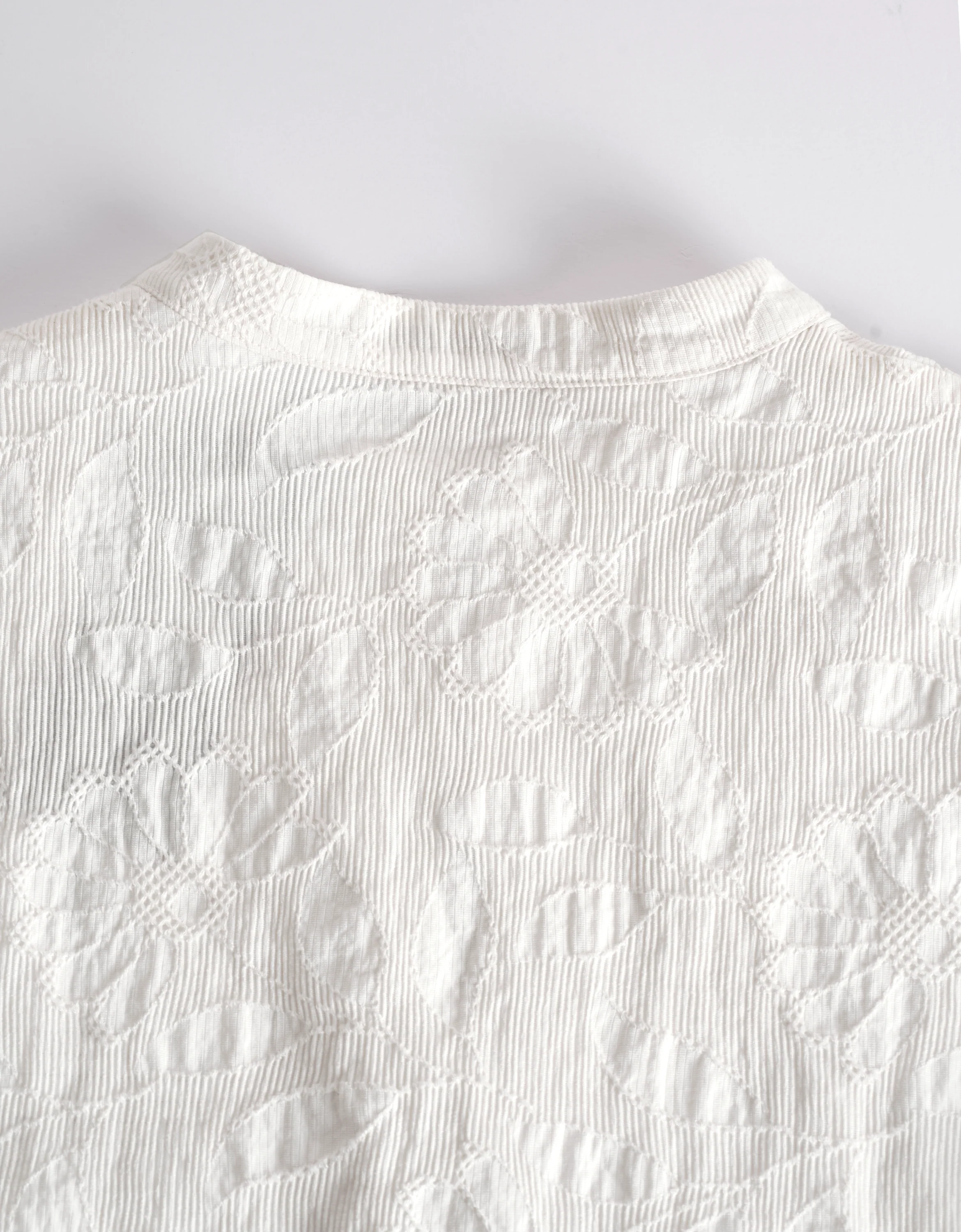 Ruffled Sleeve Textured Top - Image 12