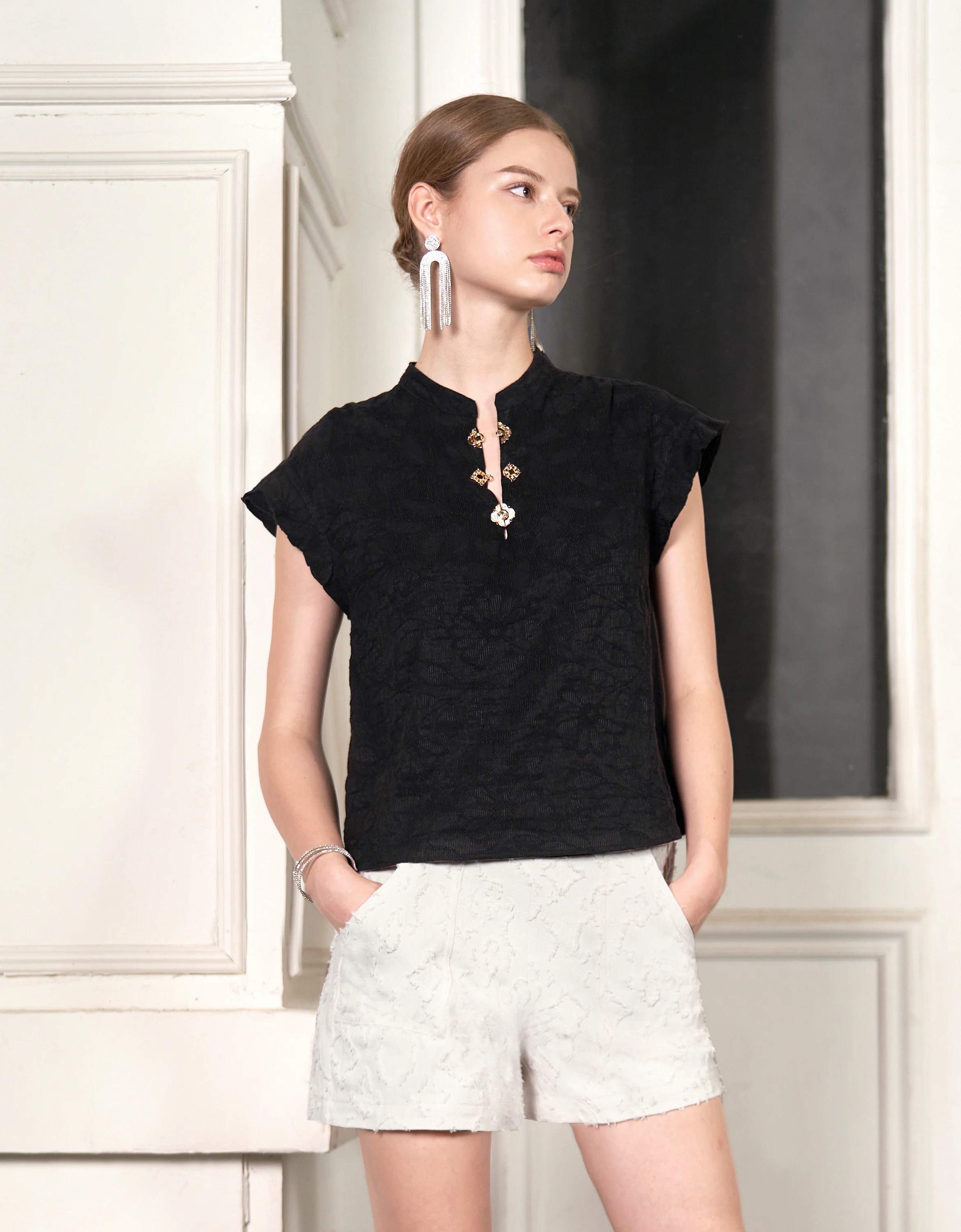 Ruffled Sleeve Textured Top - Image 17