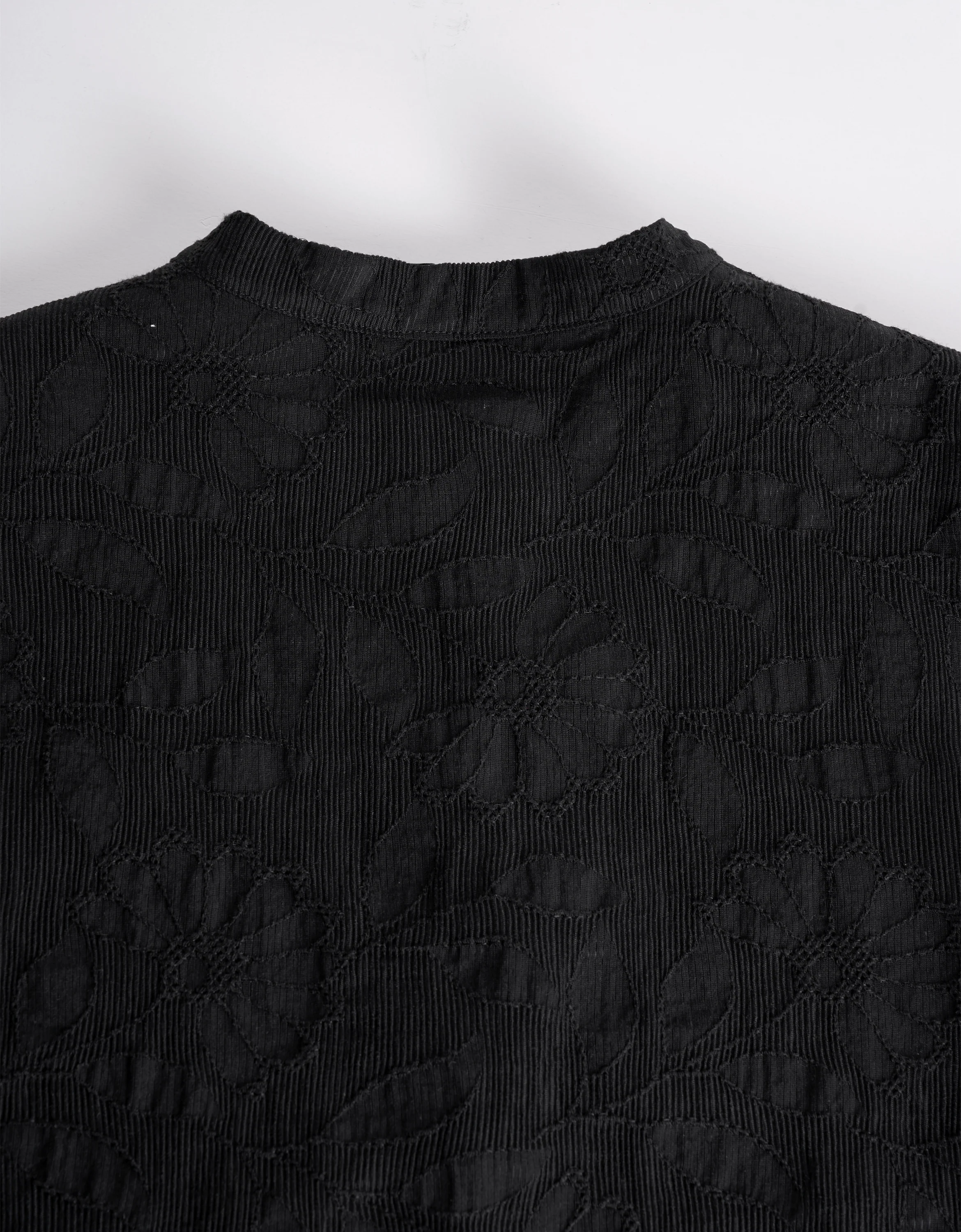 Ruffled Sleeve Textured Top - Image 22