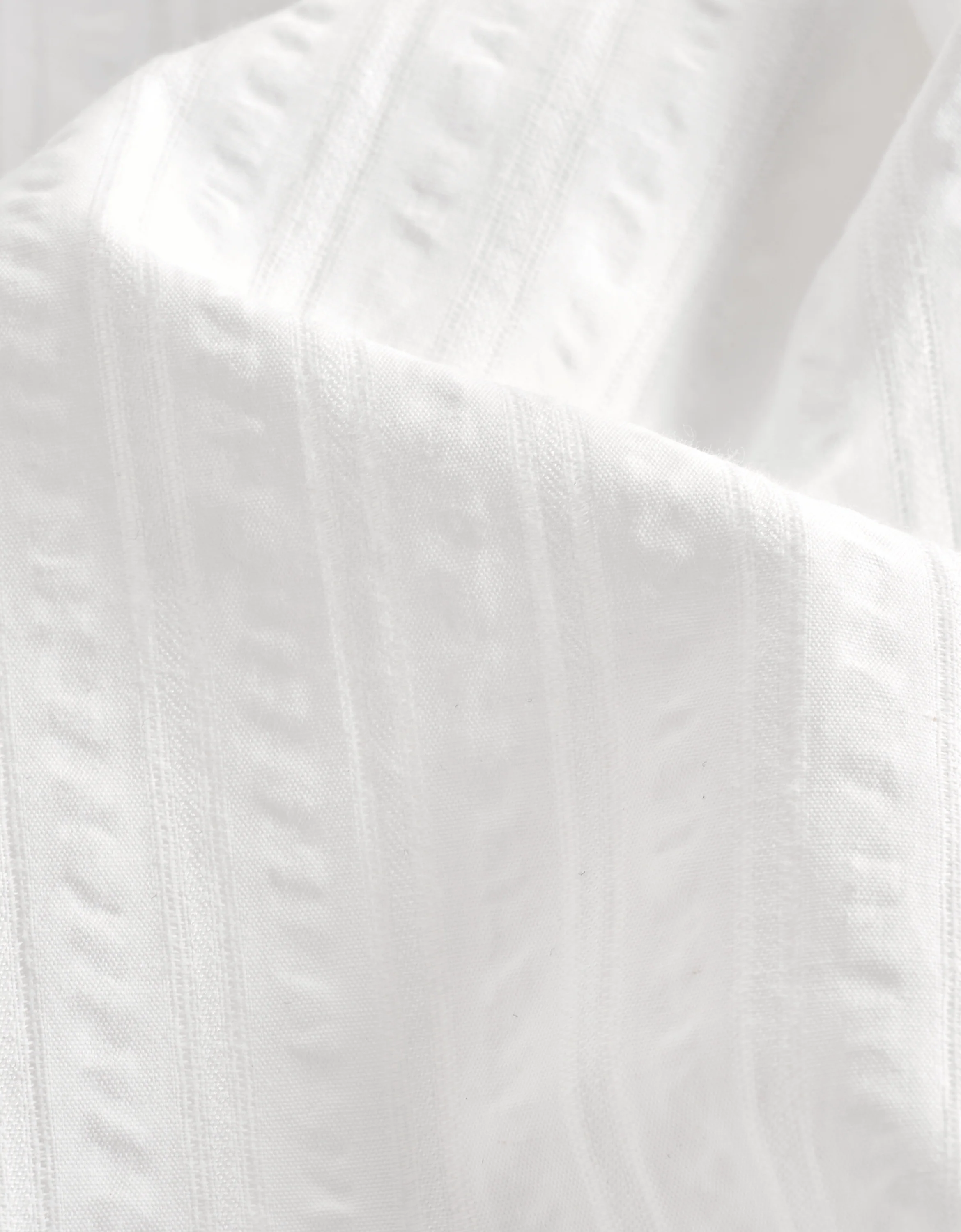 Ruffled Trims Bubble Fabric Sleeveless Dress - Image 6
