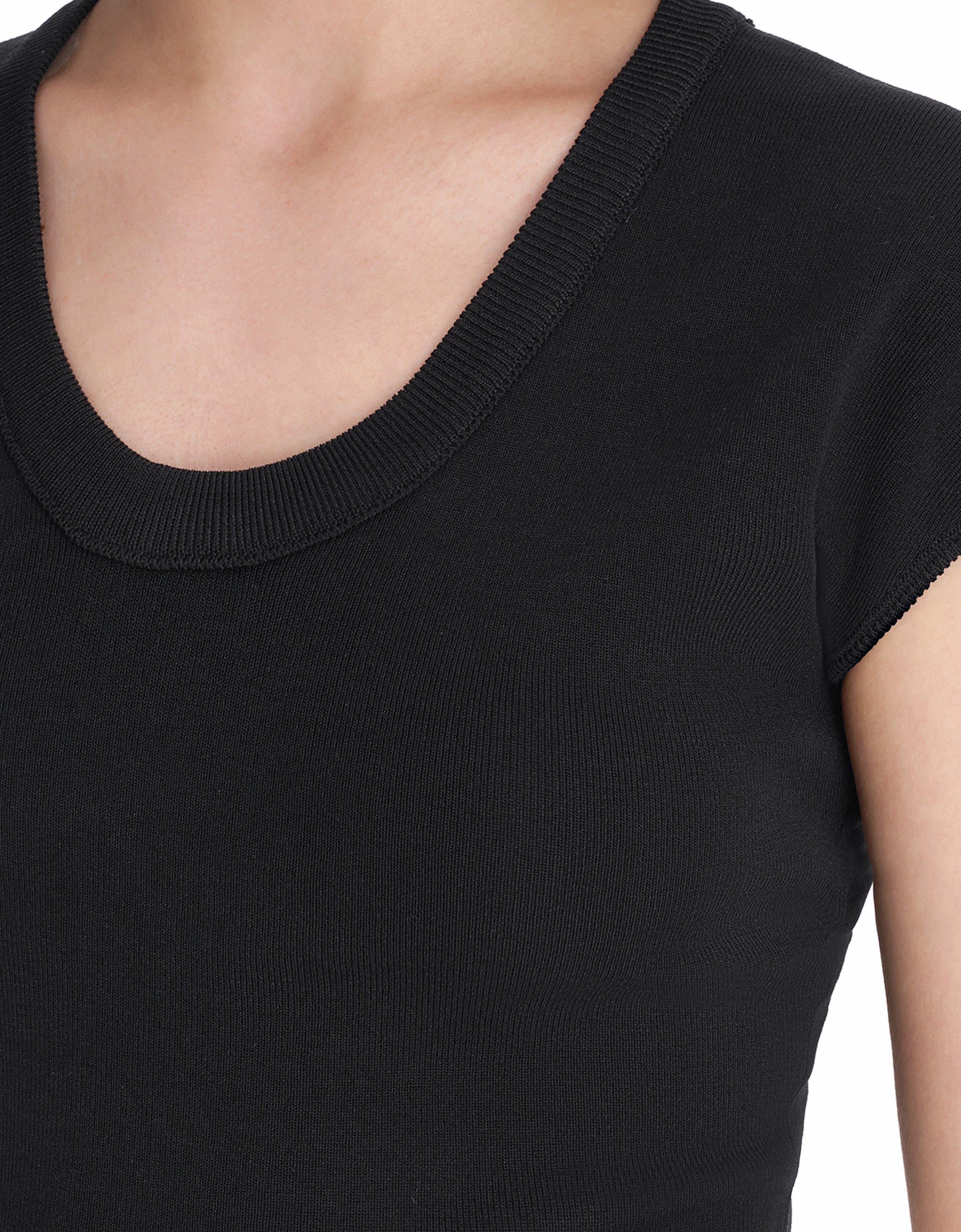 Scoop Neck Cap Sleeve Top - Image 10