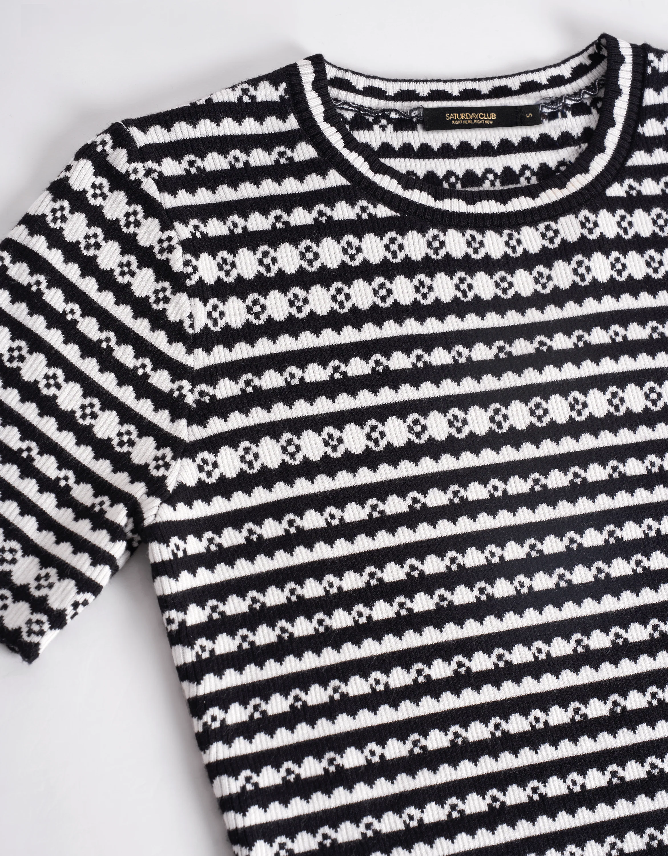 Short Sleeve Jacquard Stripe Top - Image 6
