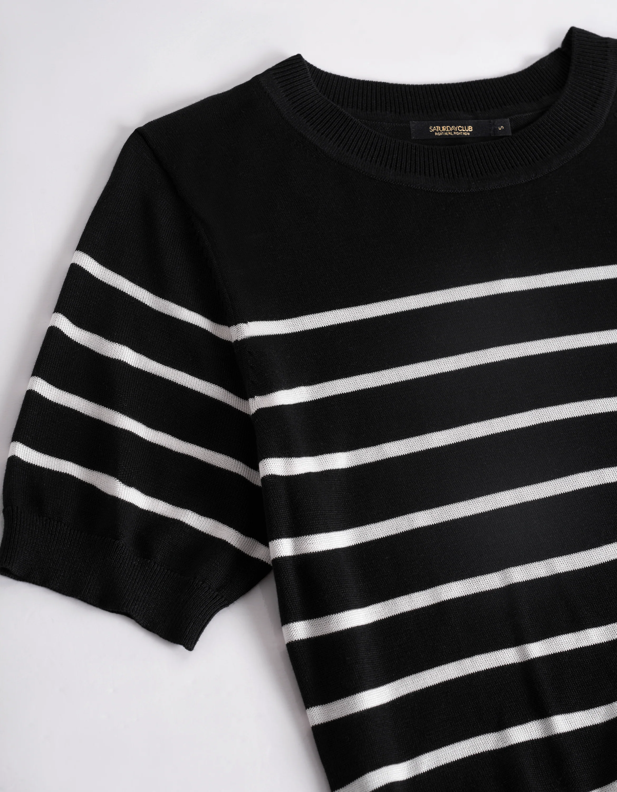 Short Sleeve Stripe T-Shirt - Image 5