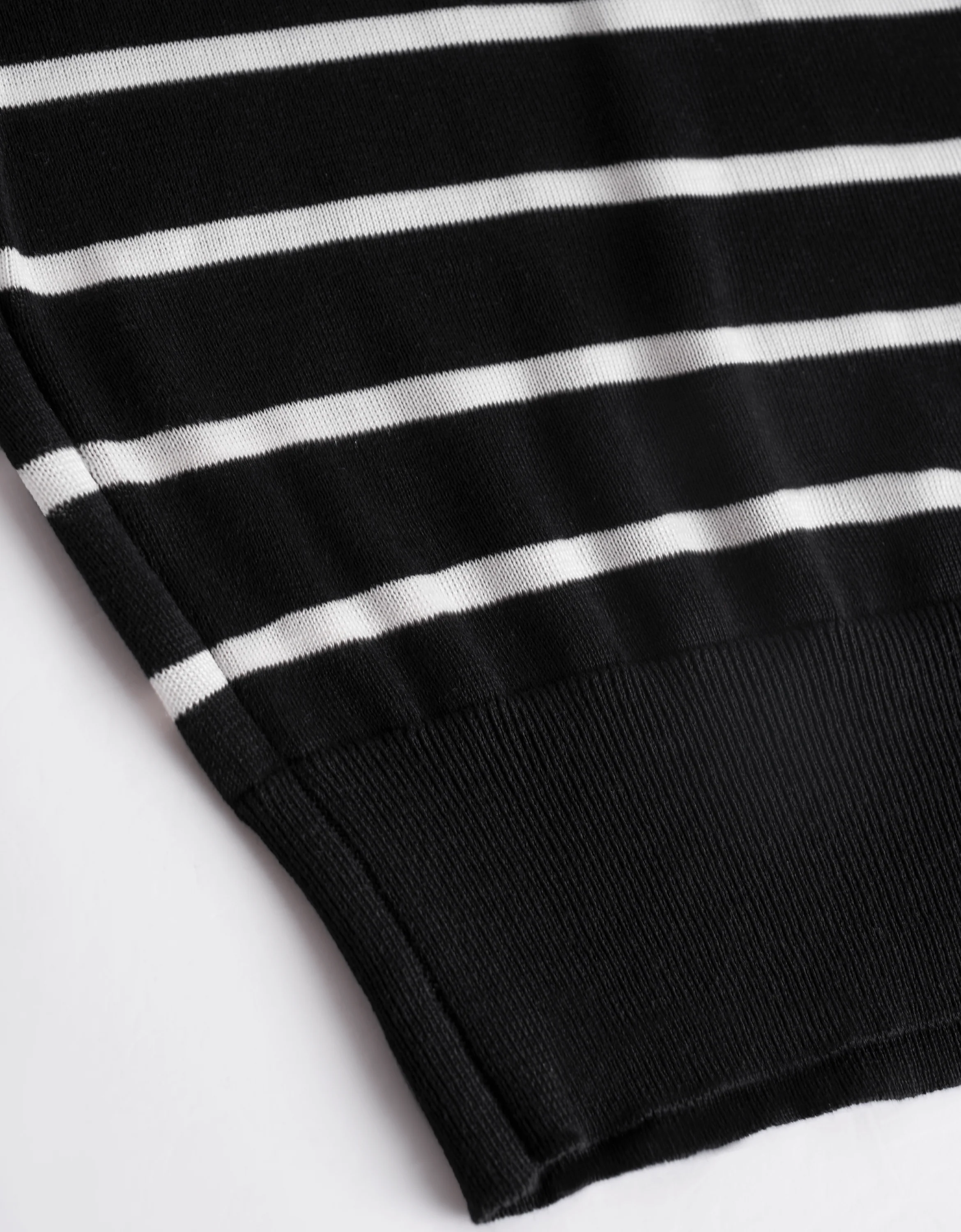 Short Sleeve Stripe T-Shirt - Image 7