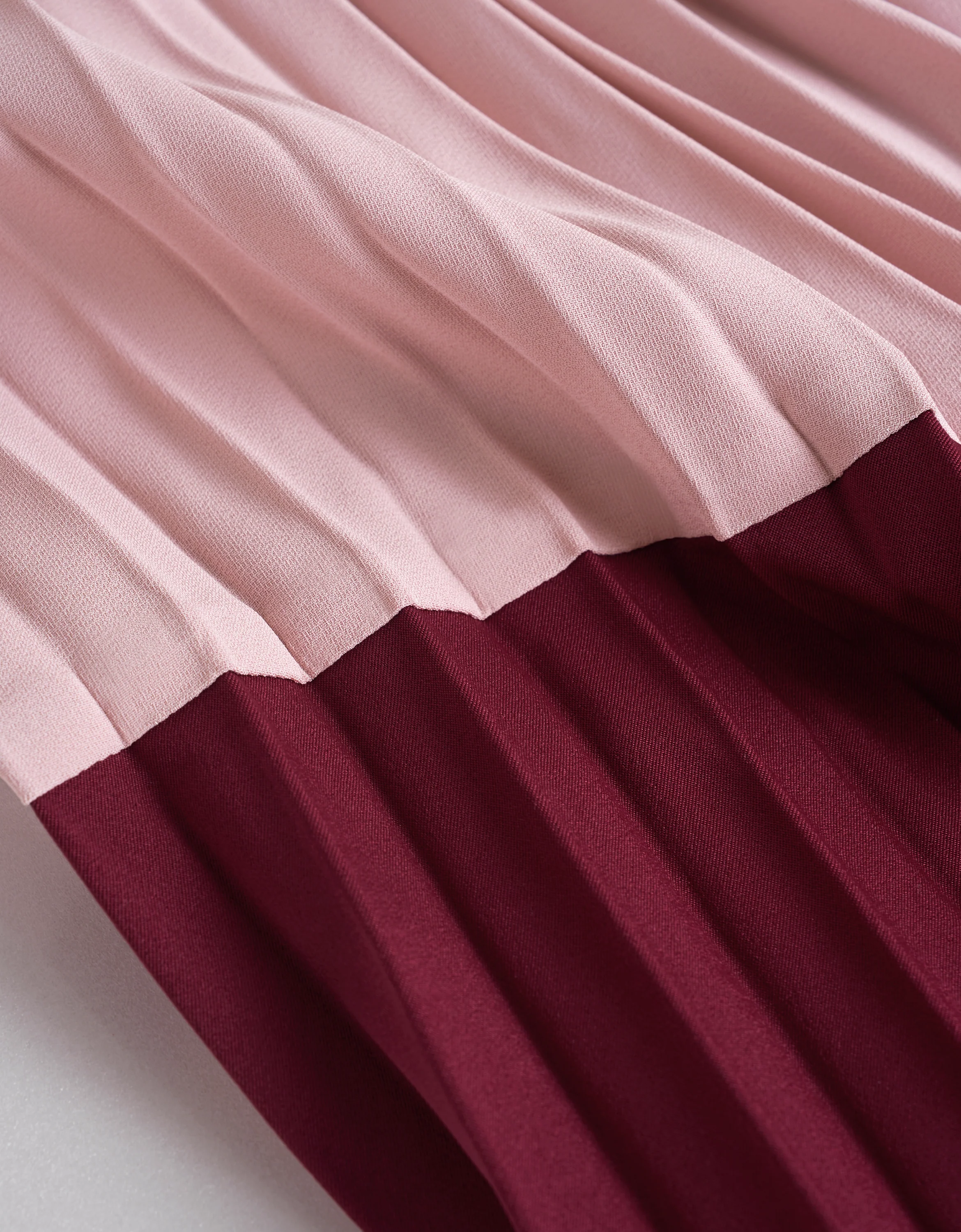 Shoulder Bow Colorblock Pleated Dress - Image 9