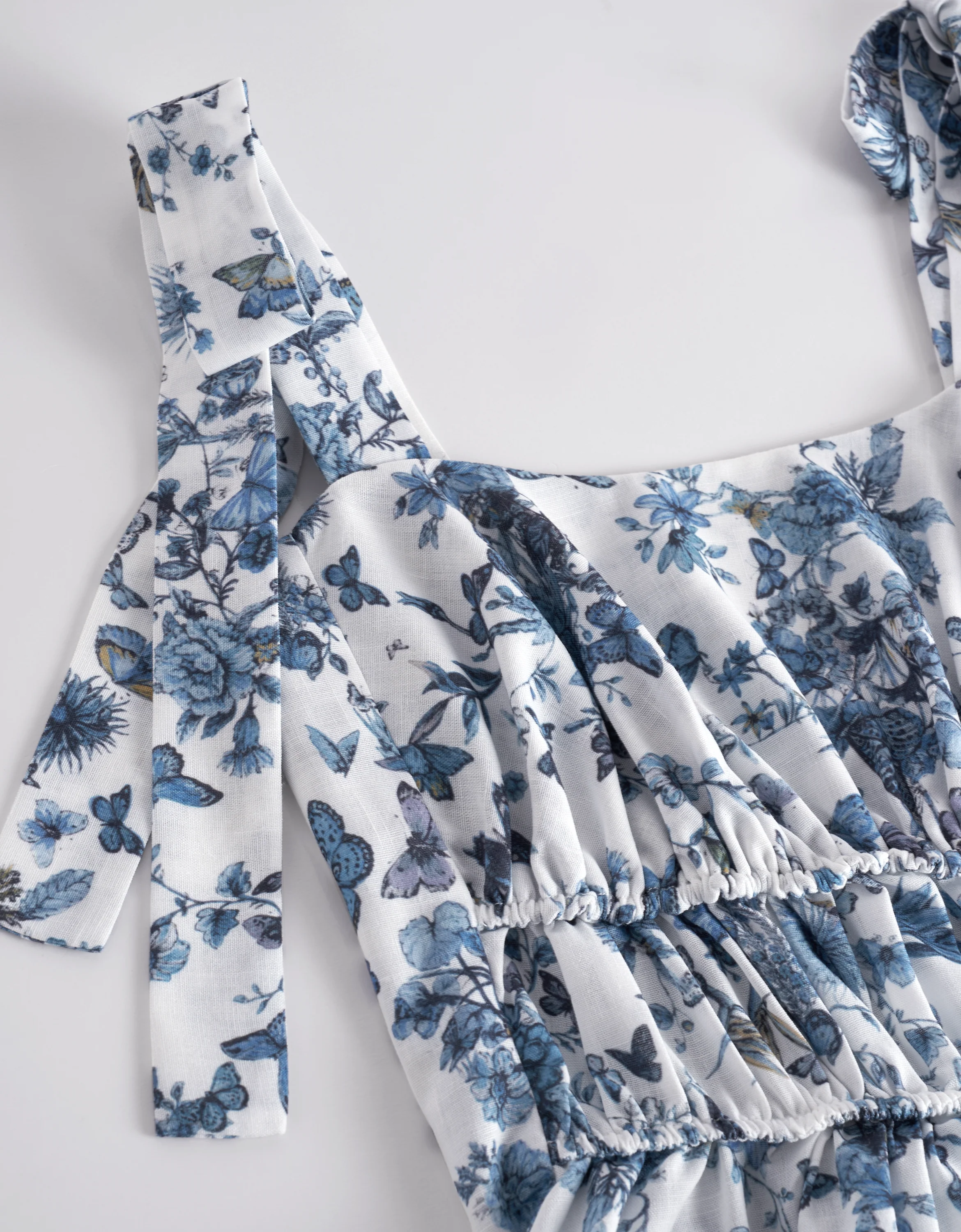 Shoulder Bow Ruched Waist Printed Top - Image 10