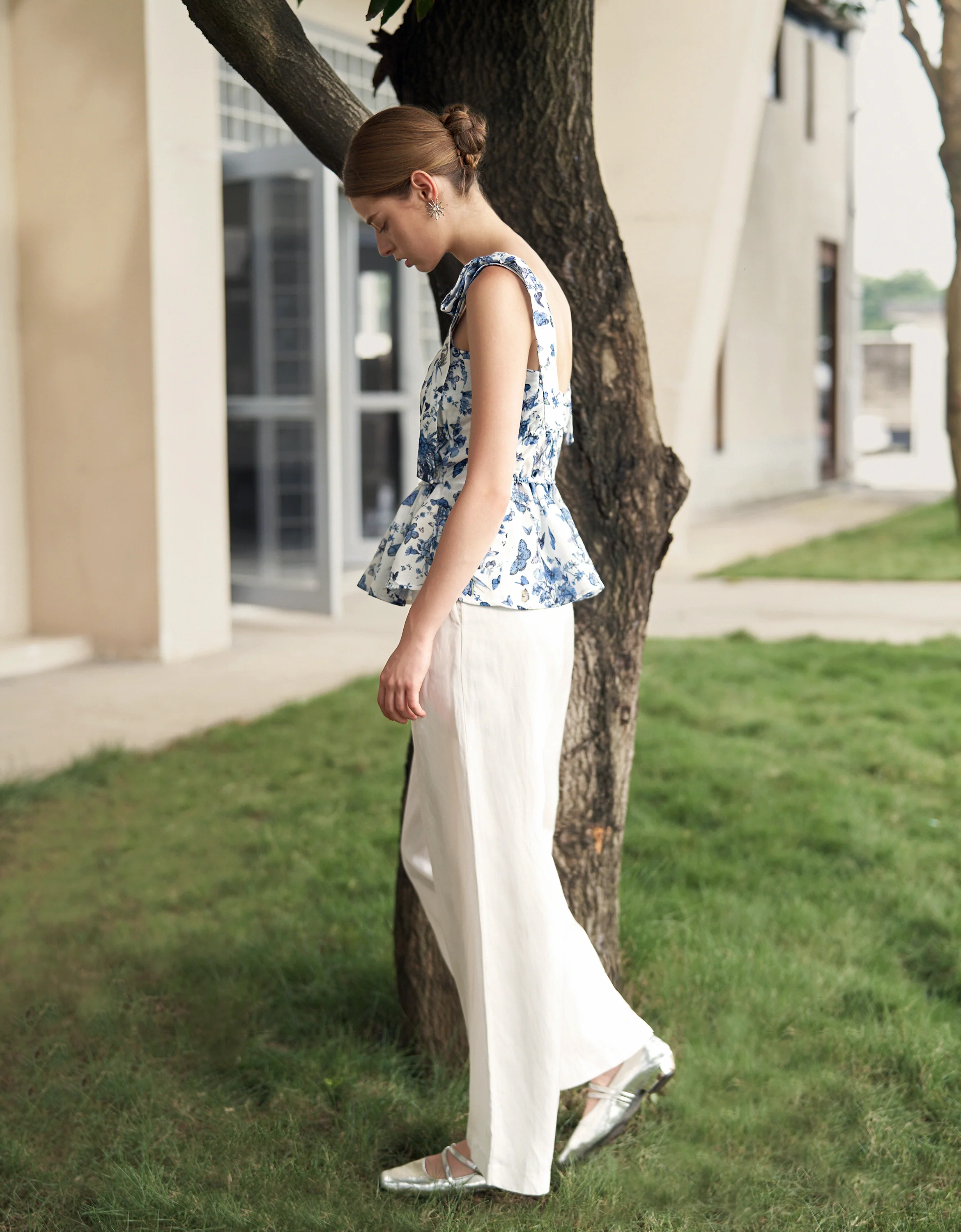 Shoulder Bow Ruched Waist Printed Top - Image 7