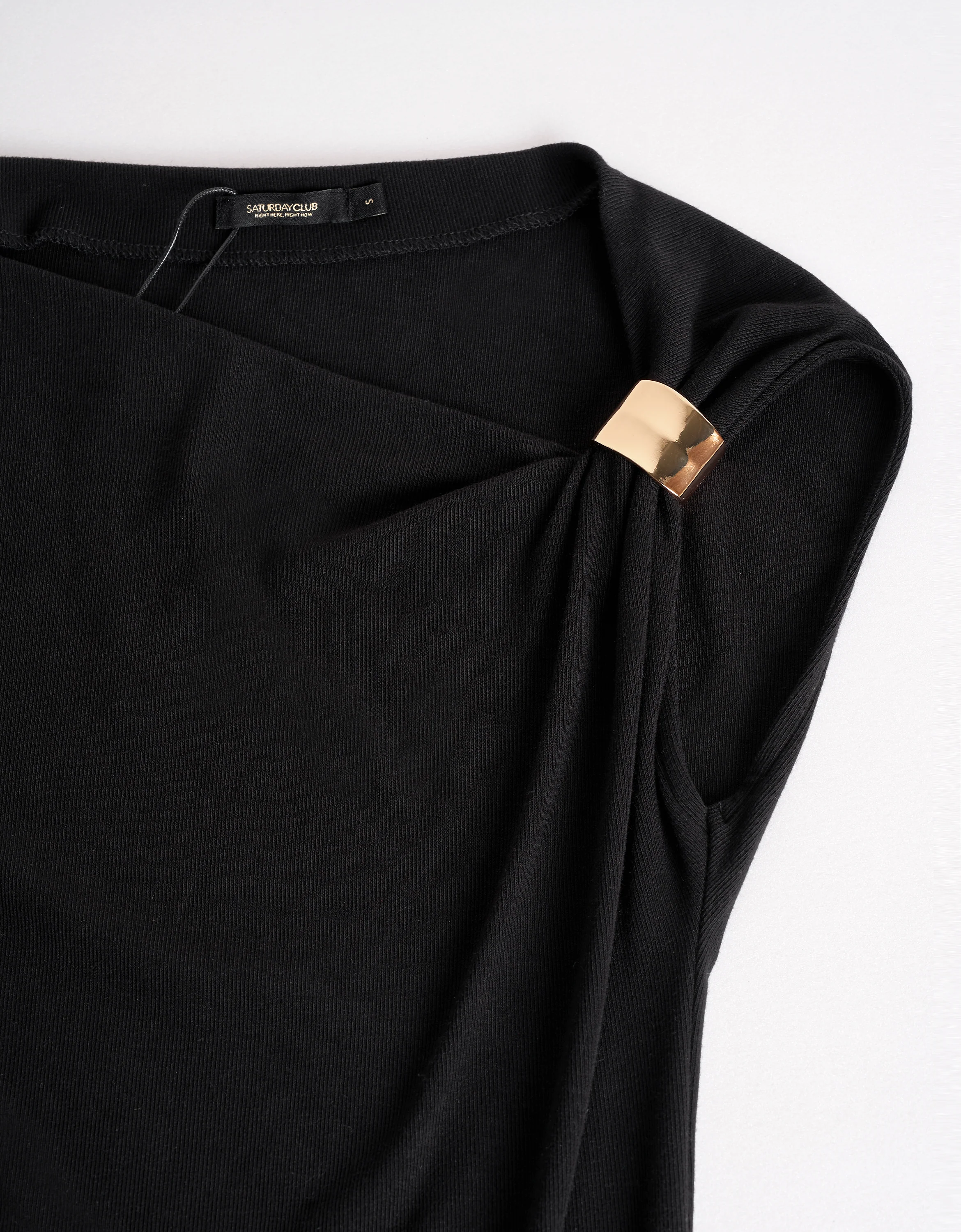 Shoulder Buckle Asymmetric Knit Top - Image 5
