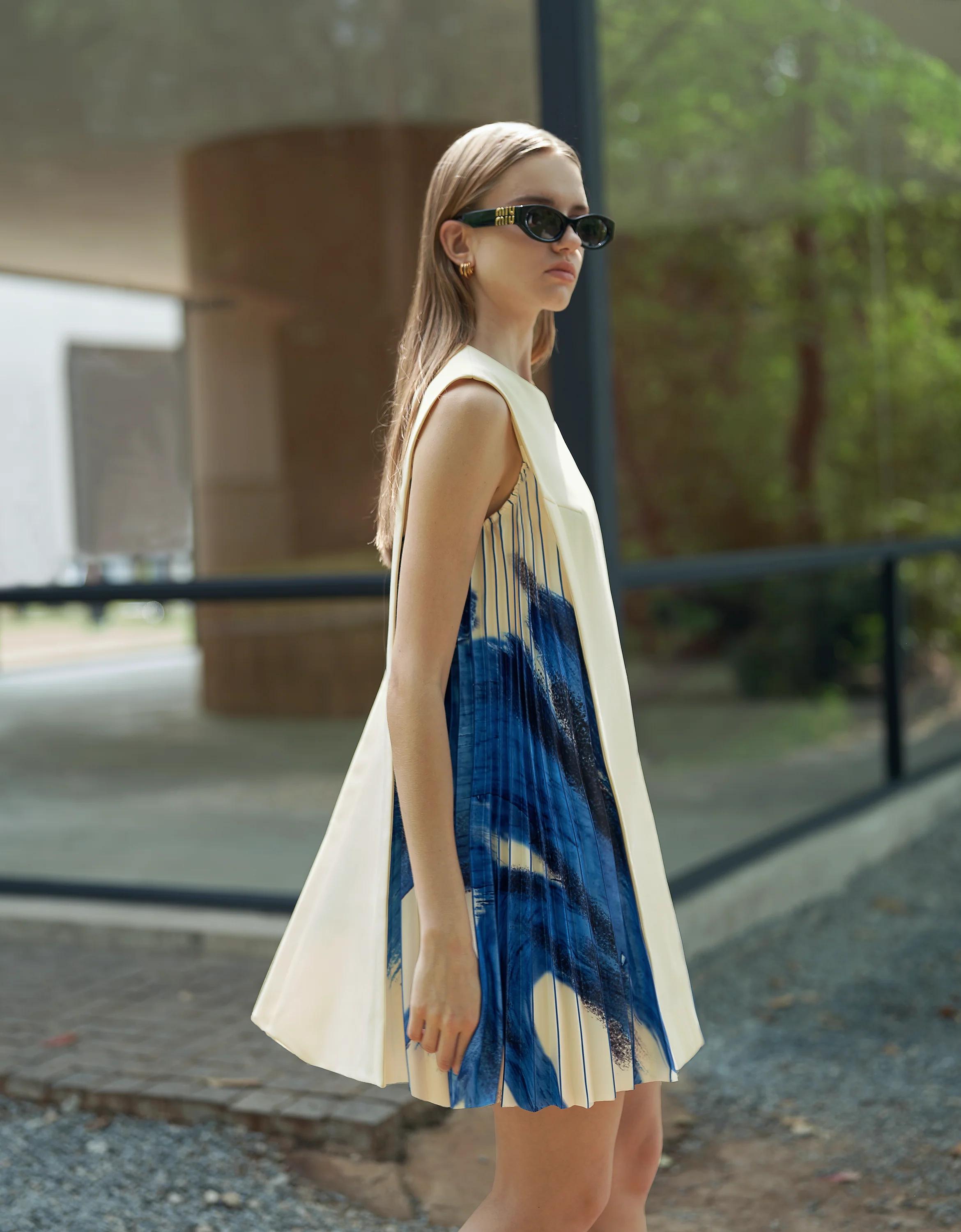 Side Printed Pleated Shift Dress - Image 50