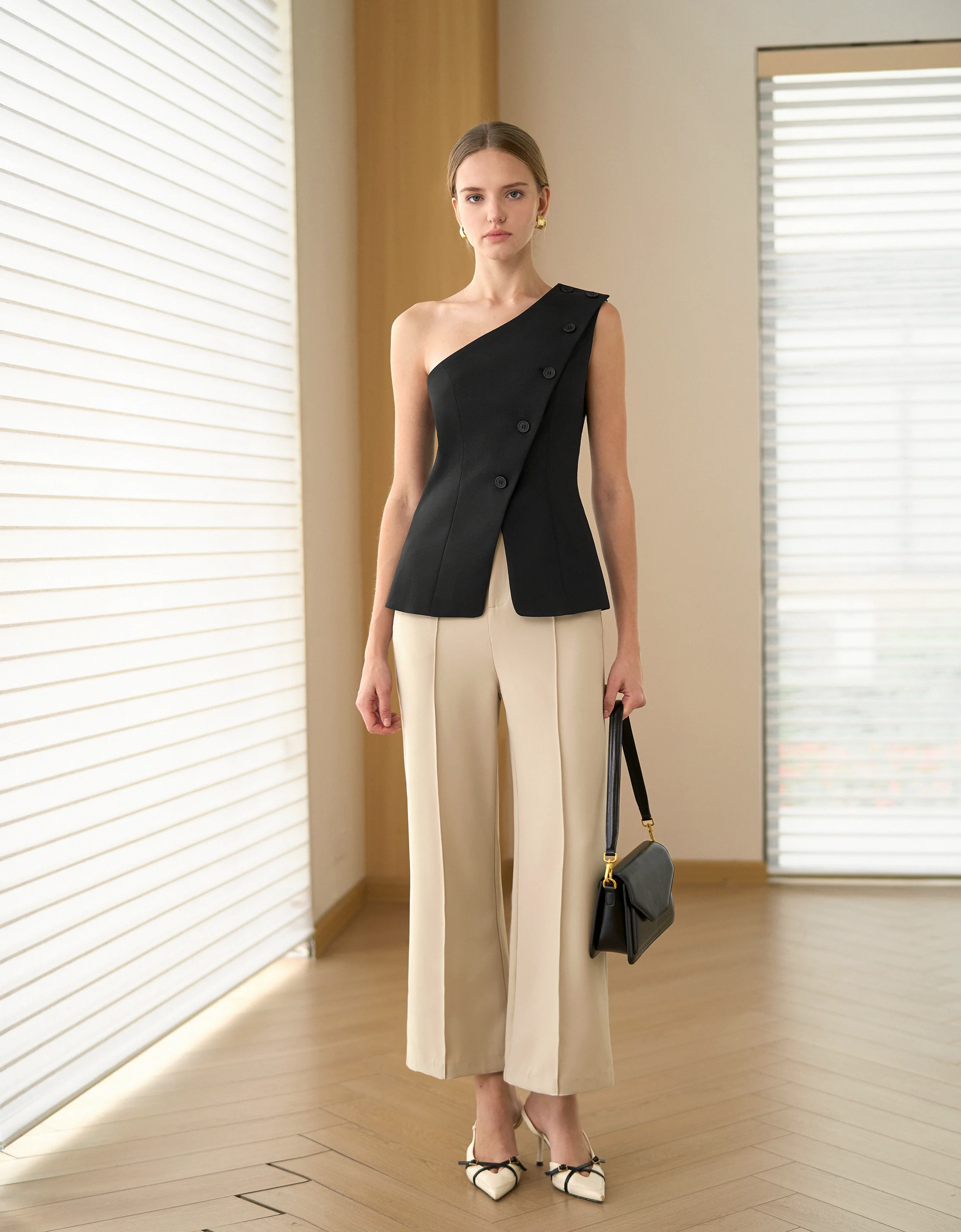 Single-breasted Asymmetric Off Shoulder Top - Image 4