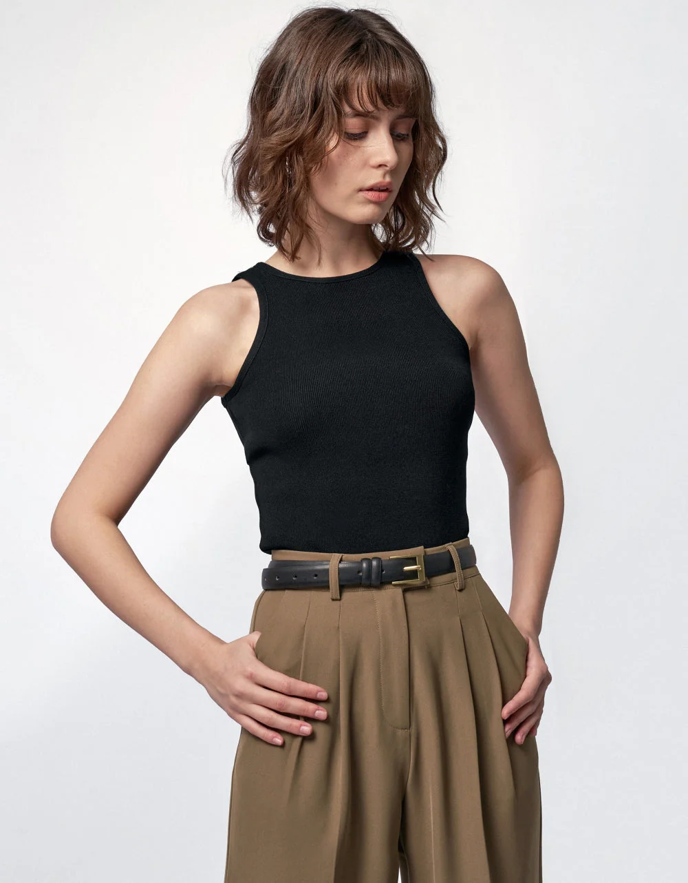 Sleeveless Crop Top - Image 11