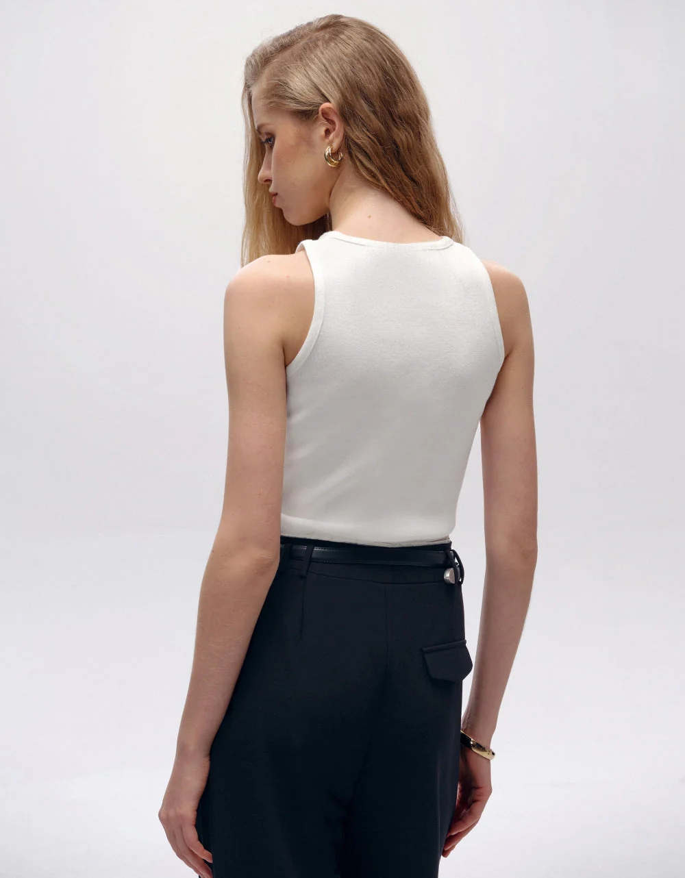 Sleeveless Crop Top - Image 9