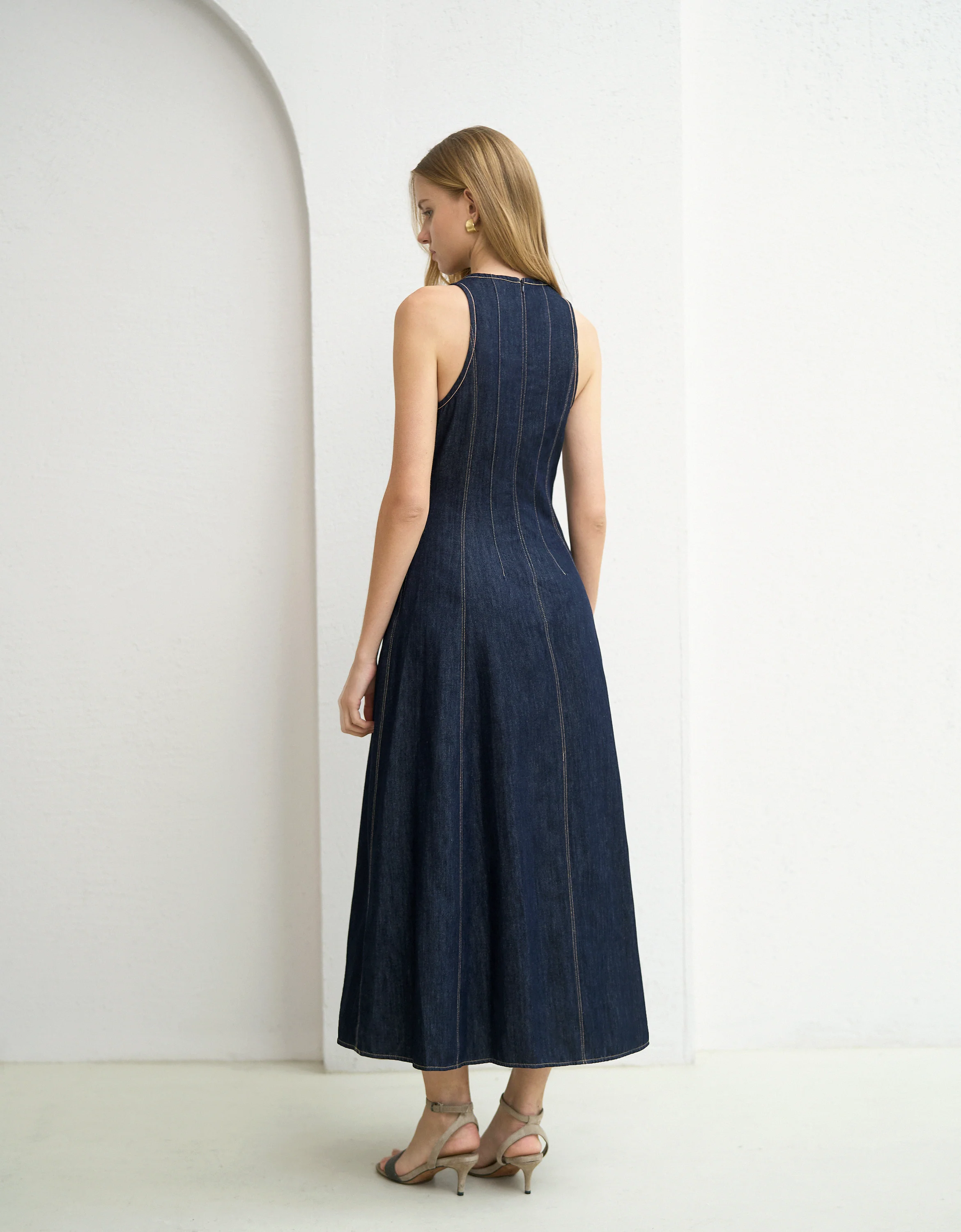Sleeveless Denim Maxi Dress - Image 3