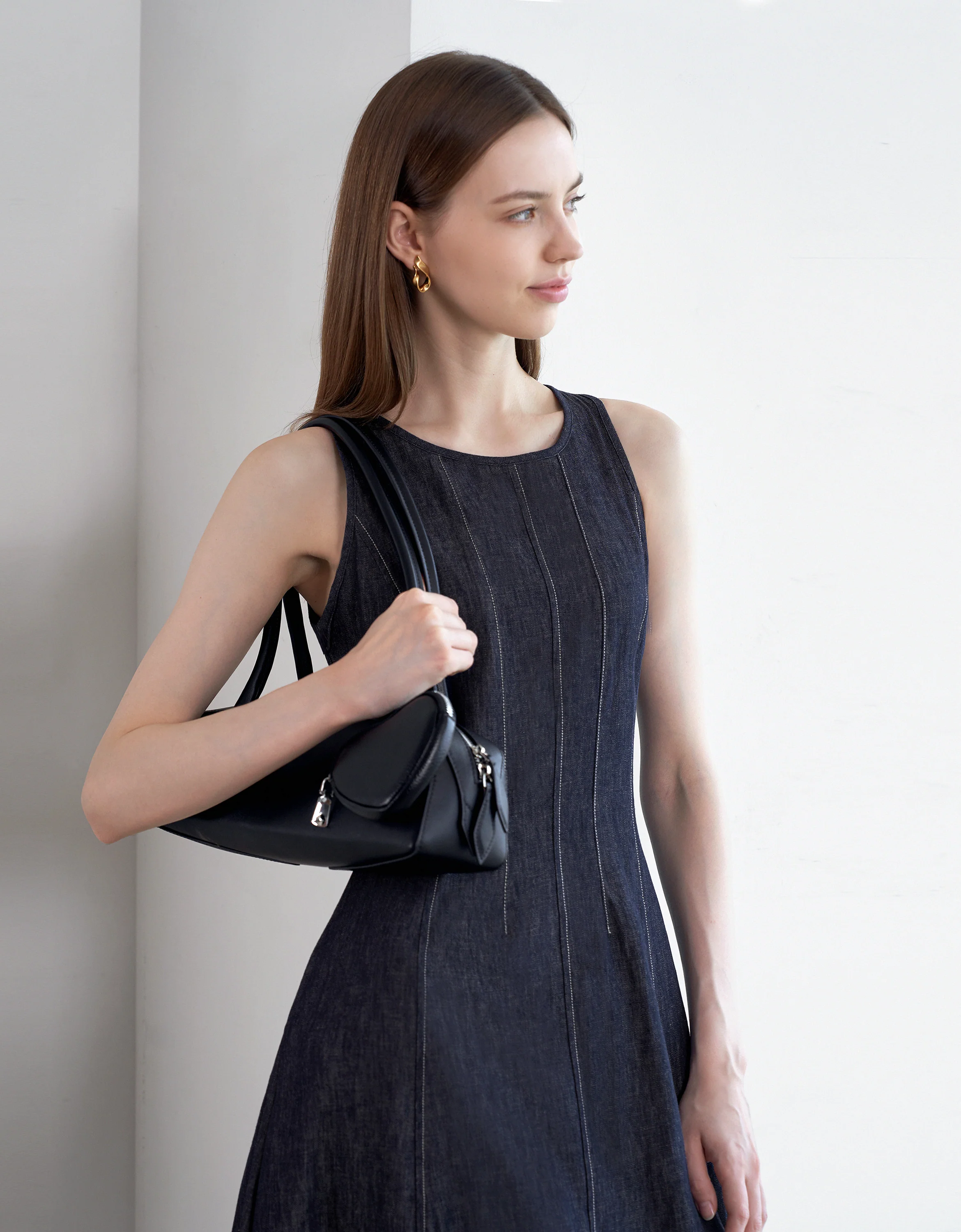 Sleeveless Denim Maxi Dress - Image 3