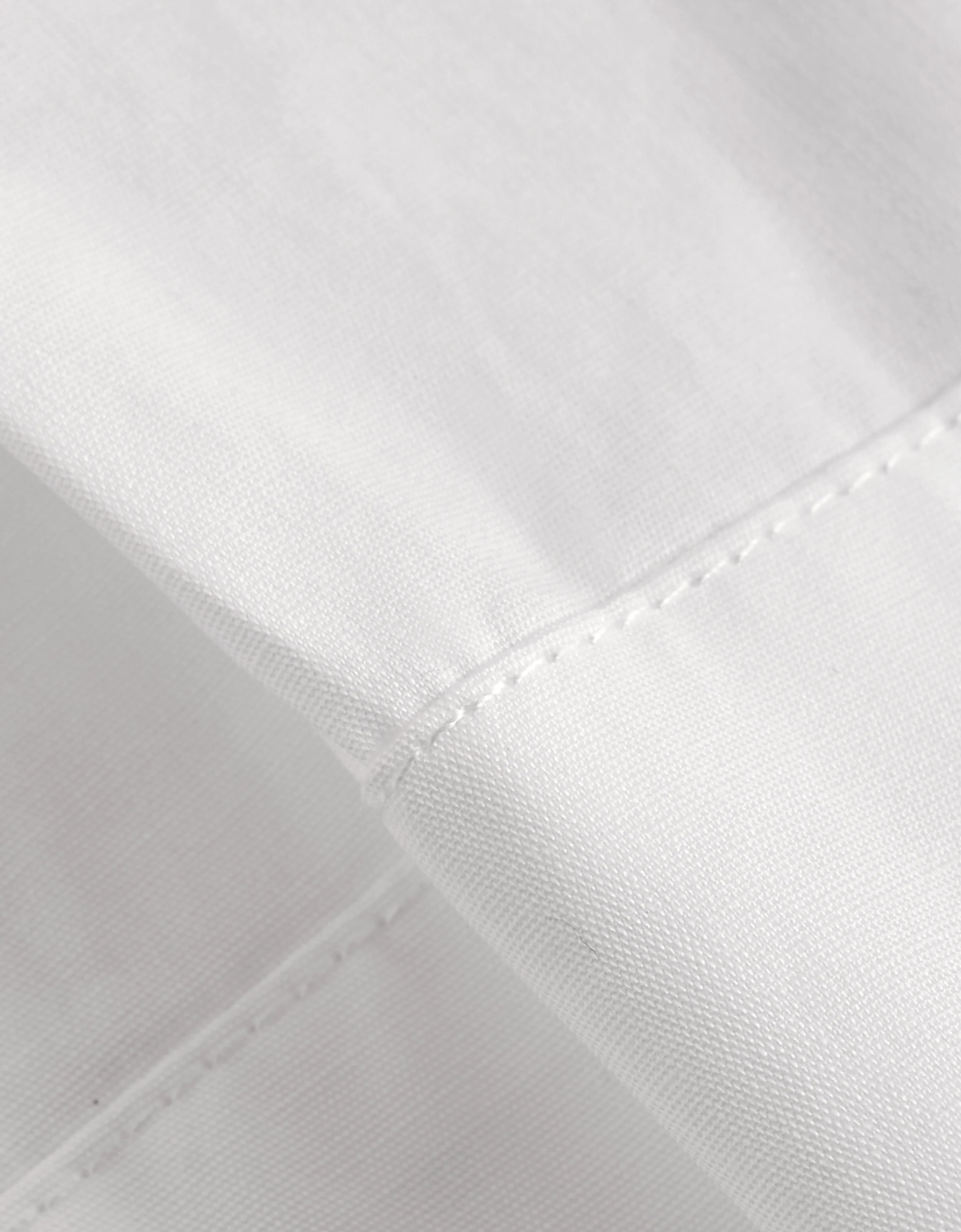 Sleeveless Pleated Collared Top - Image 8
