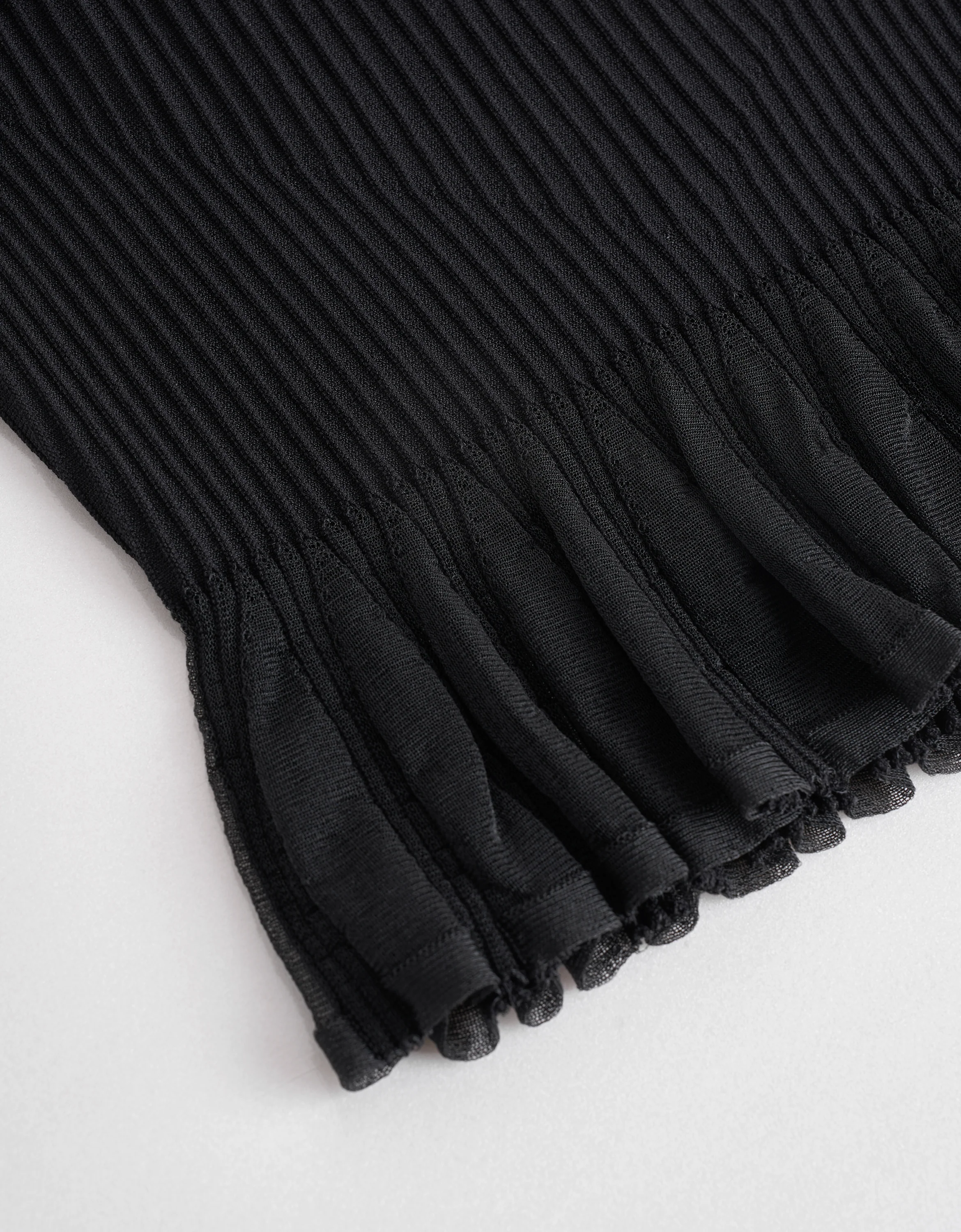 Sleeveless Pleated Tulle Knit Top - Image 6