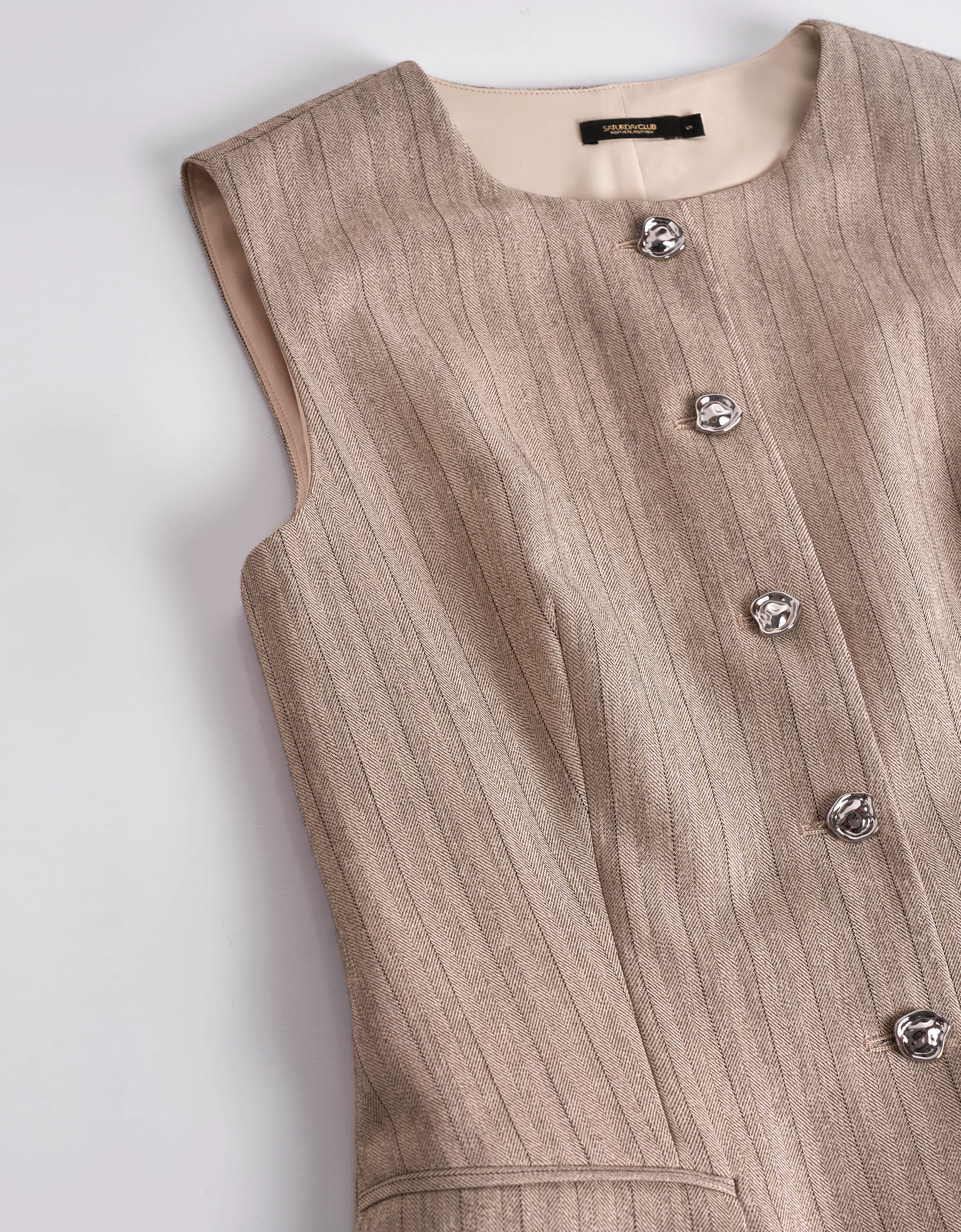 Sleeveless Textured Stripe Dress - Image 13