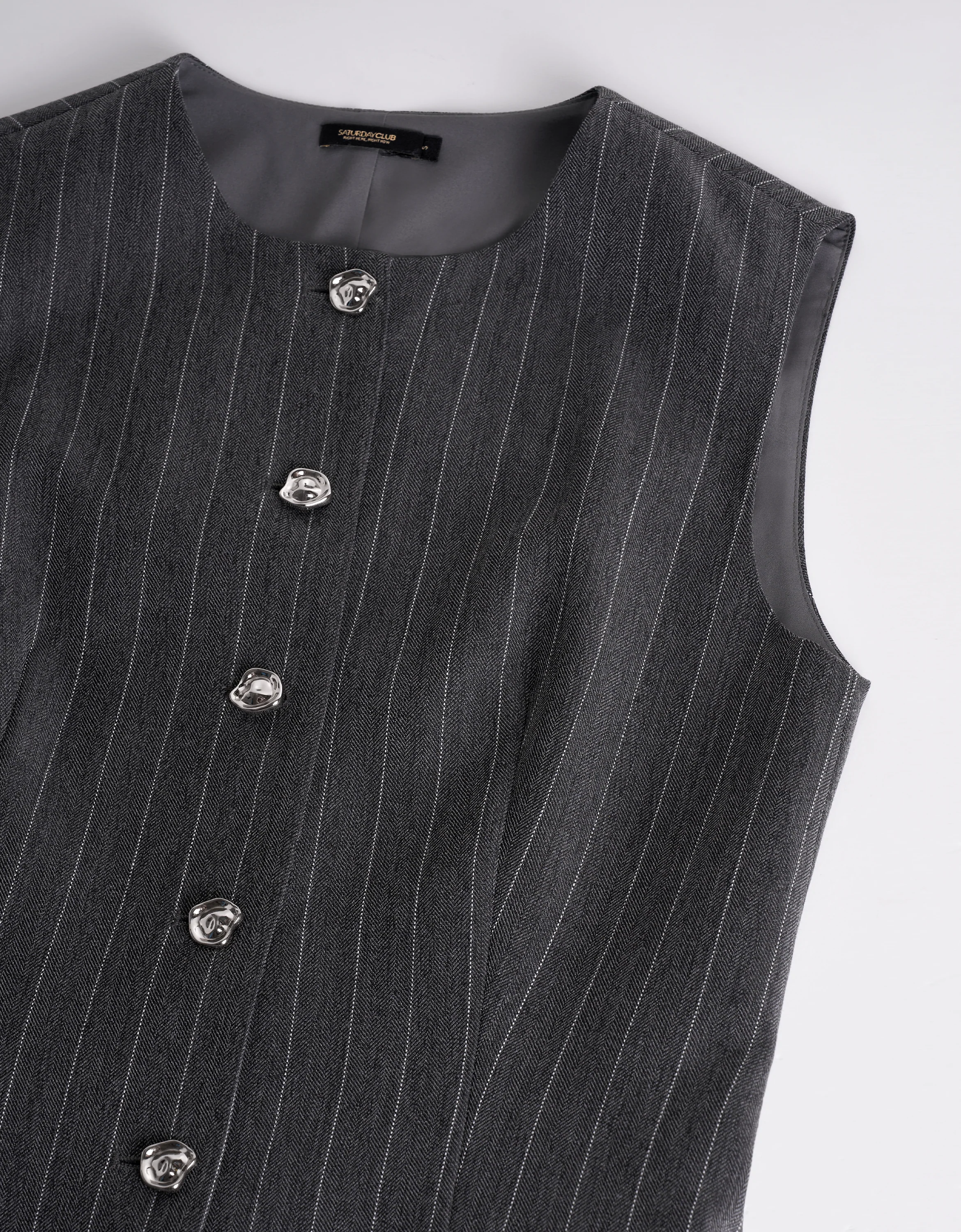Sleeveless Textured Stripe Dress - Image 5
