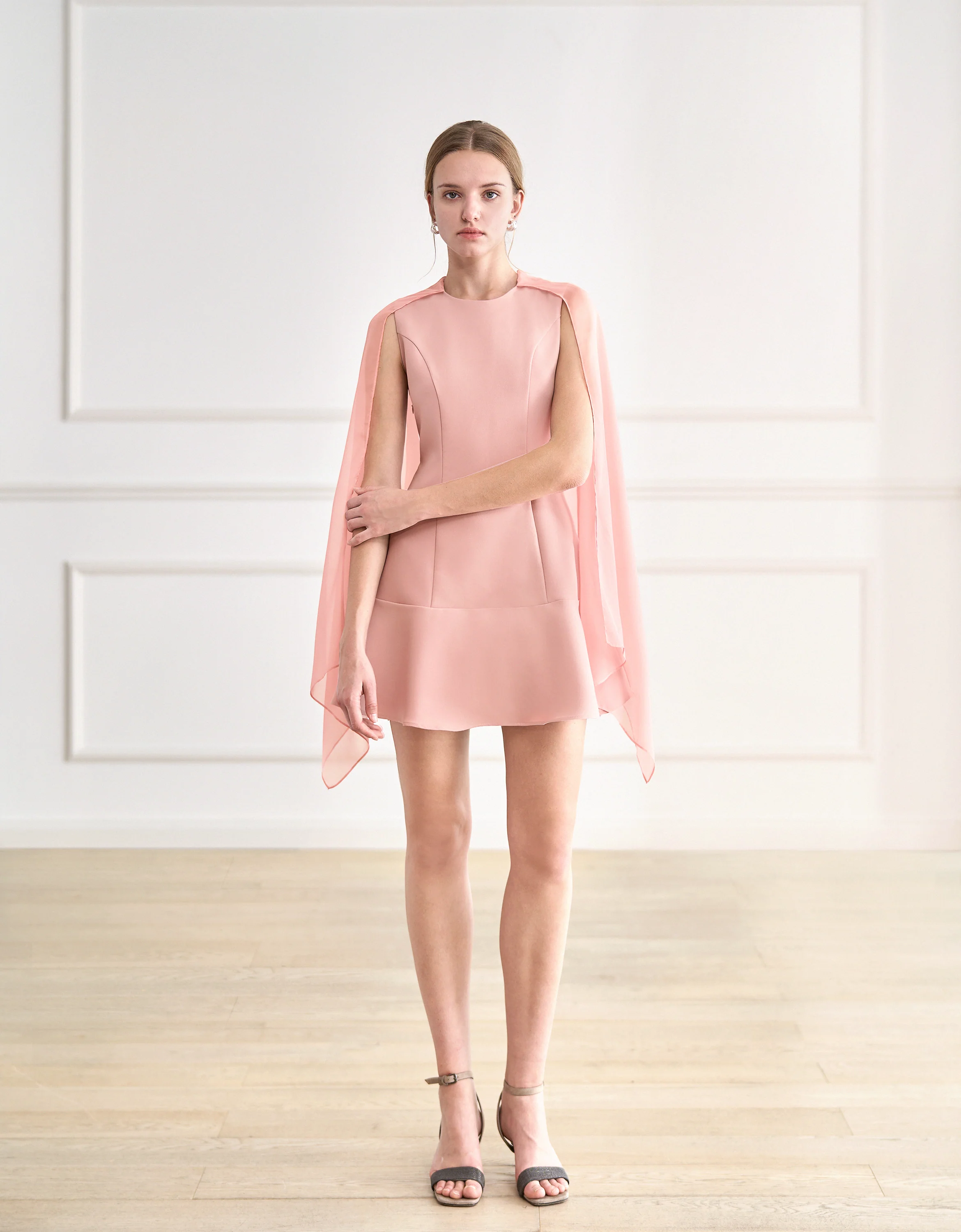 Sleeveless Tulle Two-way Dress - Image 31