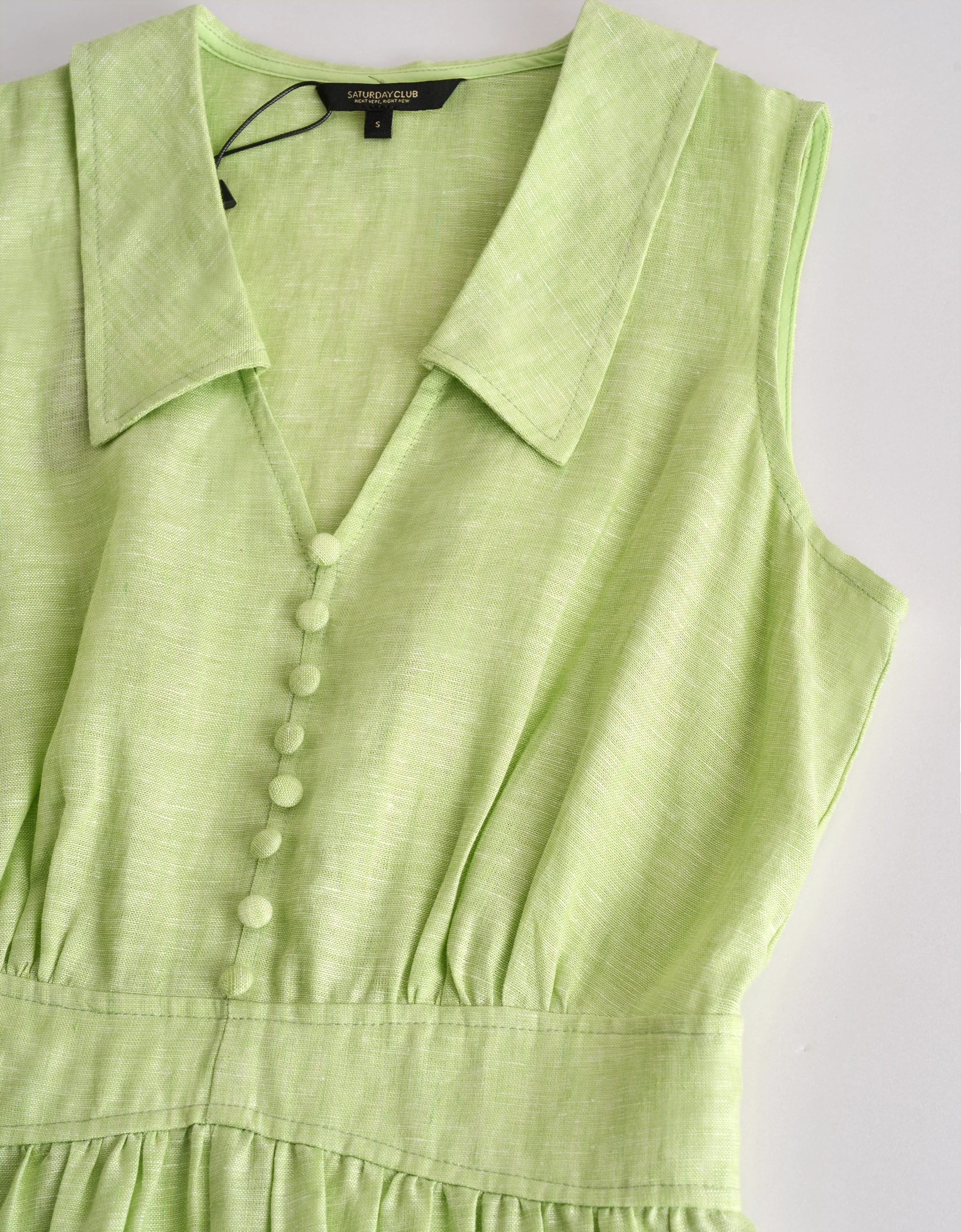 Sleeveless V-neck Tiered Linen Dress - Image 5