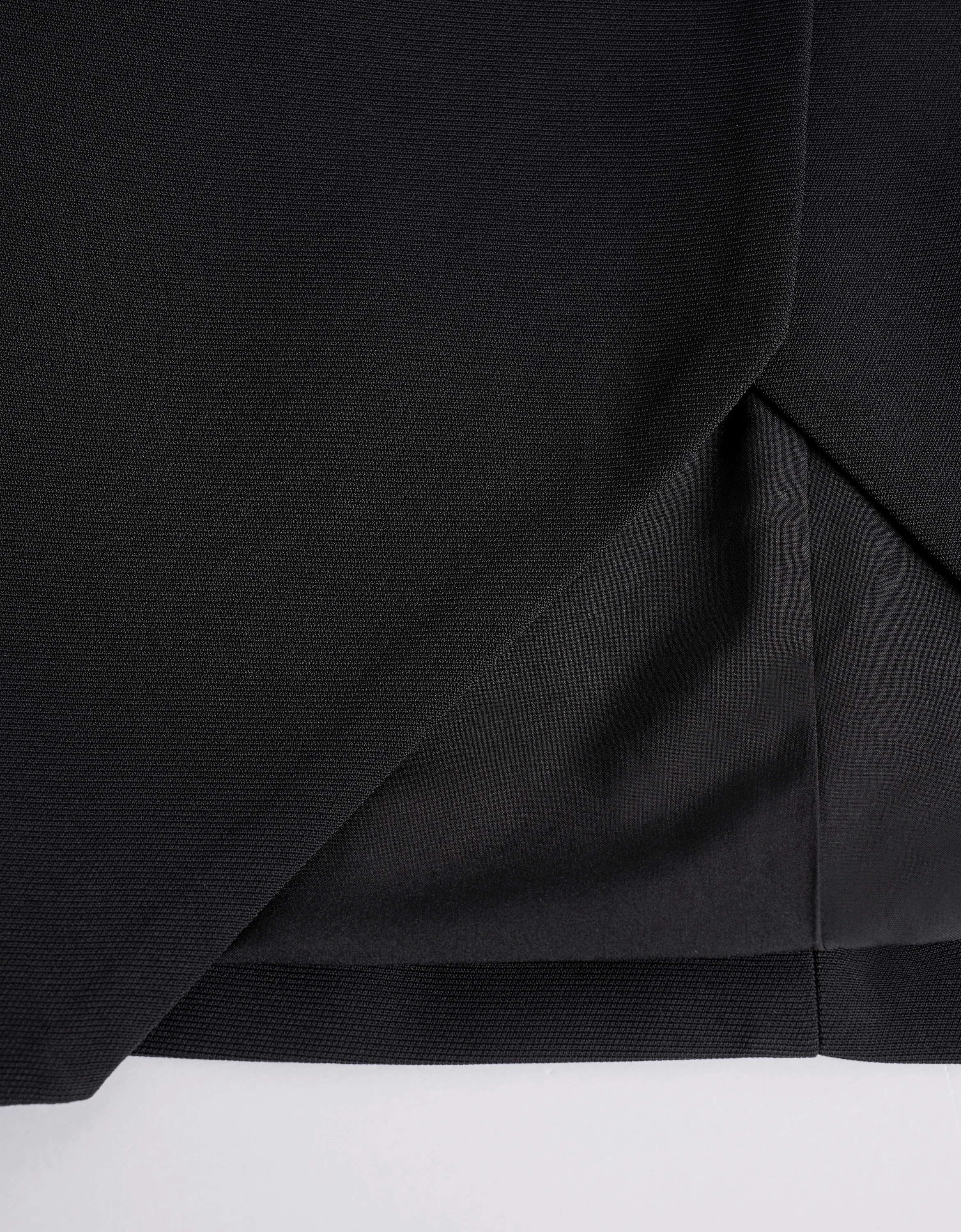 Sleeveless V-neck Vest - Image 8