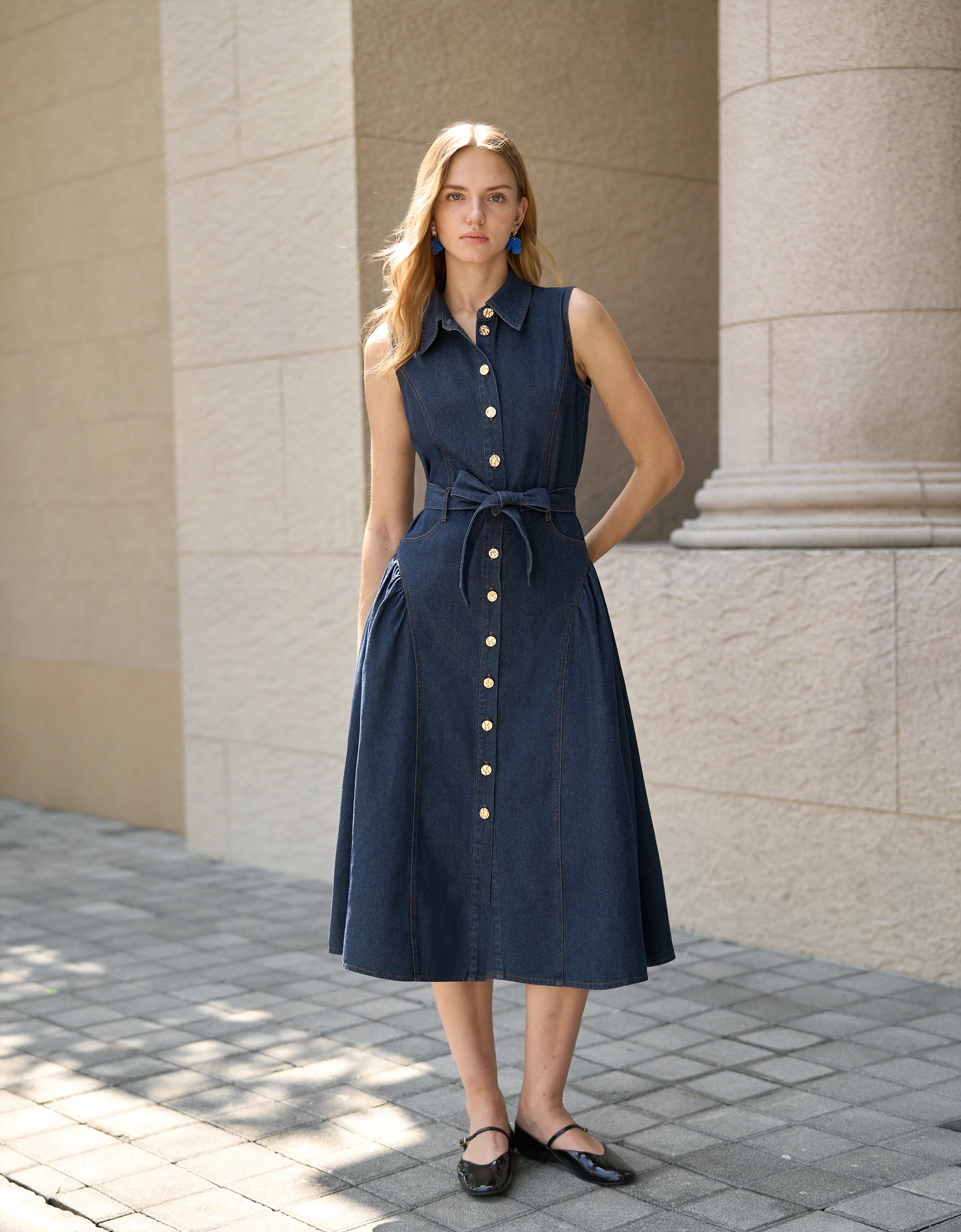 Slim Fit Sleeveless Denim Midi Dress