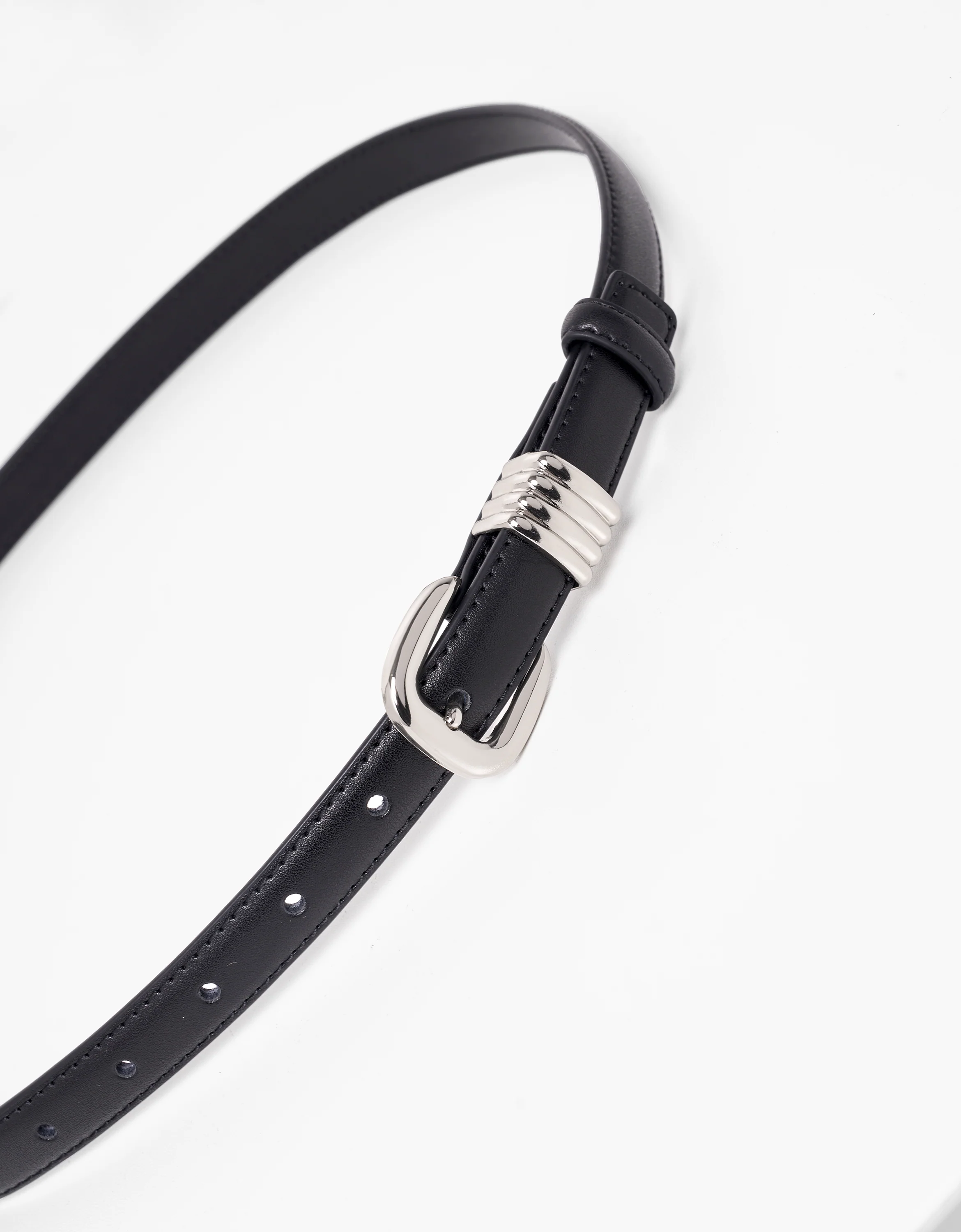 Square Buckle Thin Leather Belt - Image 2