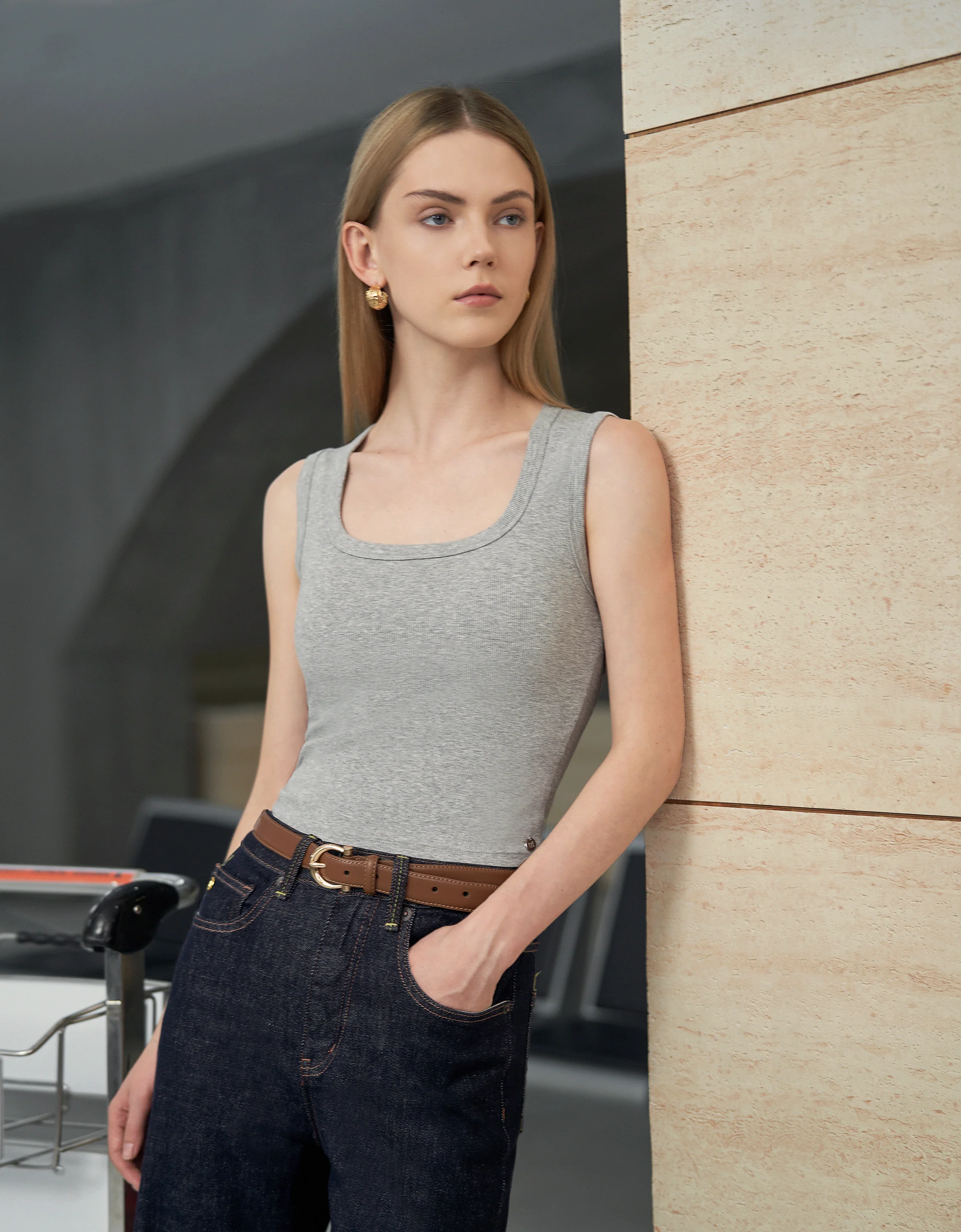 Square Neck Sleeveless Padded Top - Image 18
