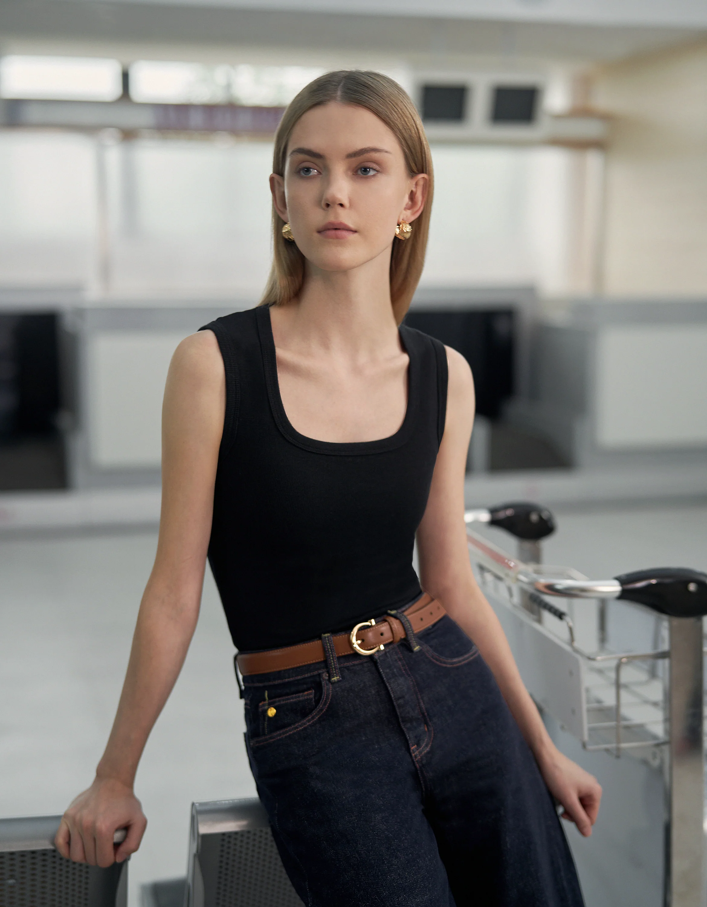 Square Neck Sleeveless Padded Top - Image 7