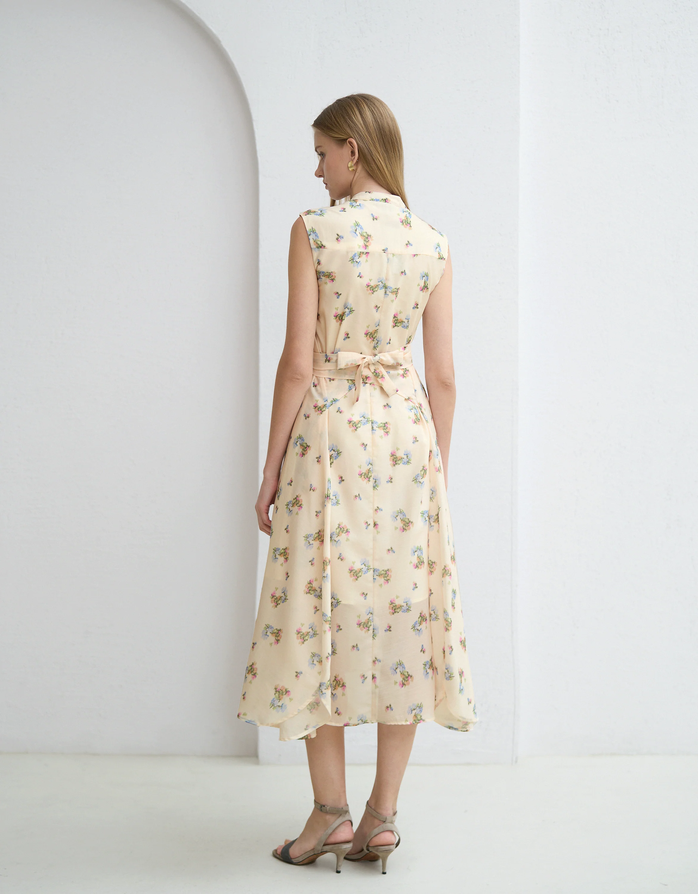 Stand Collar Floral Print Sleeveless Dress - Image 5