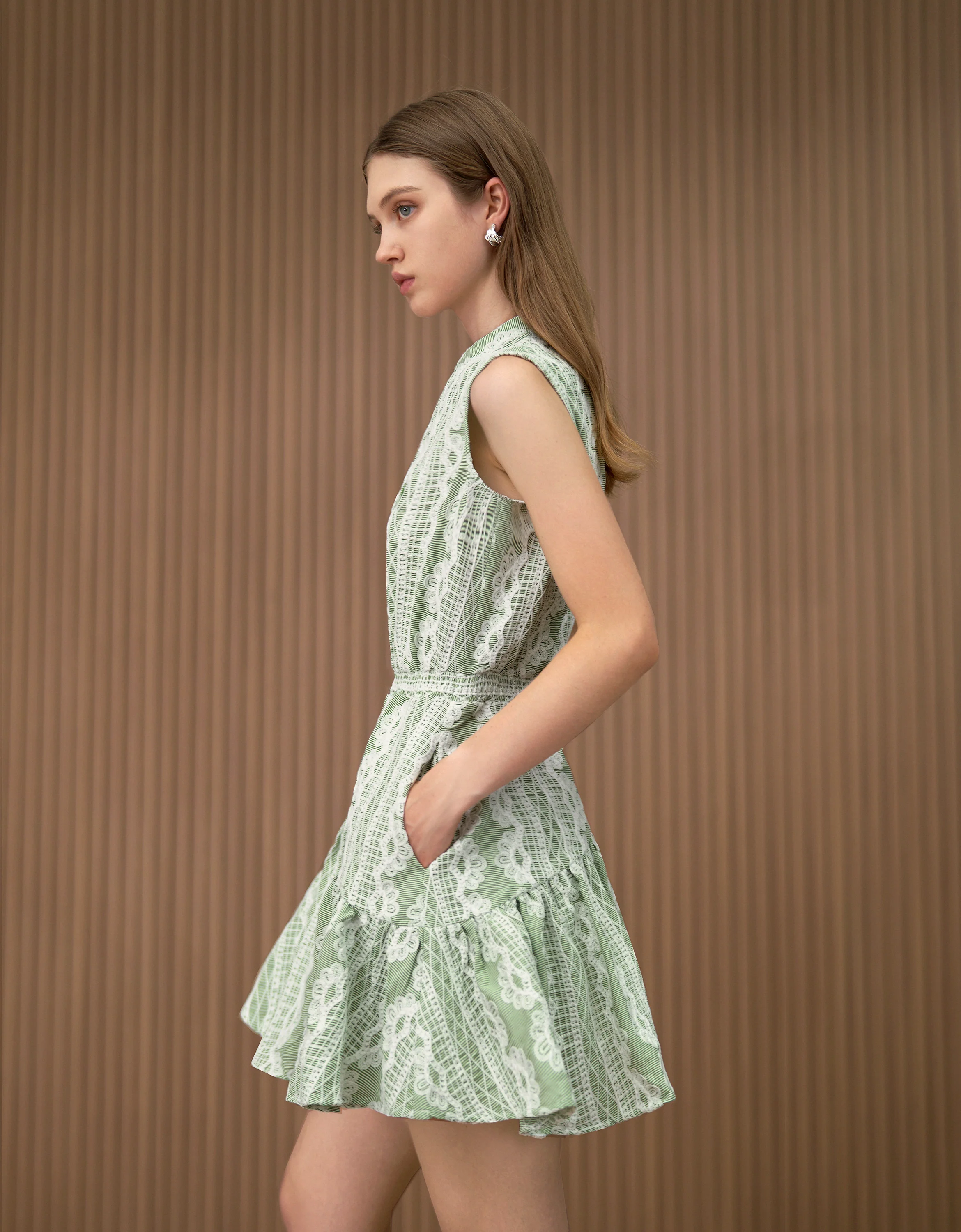 Stand Collar Two-tone Embroidered Dress - Image 2