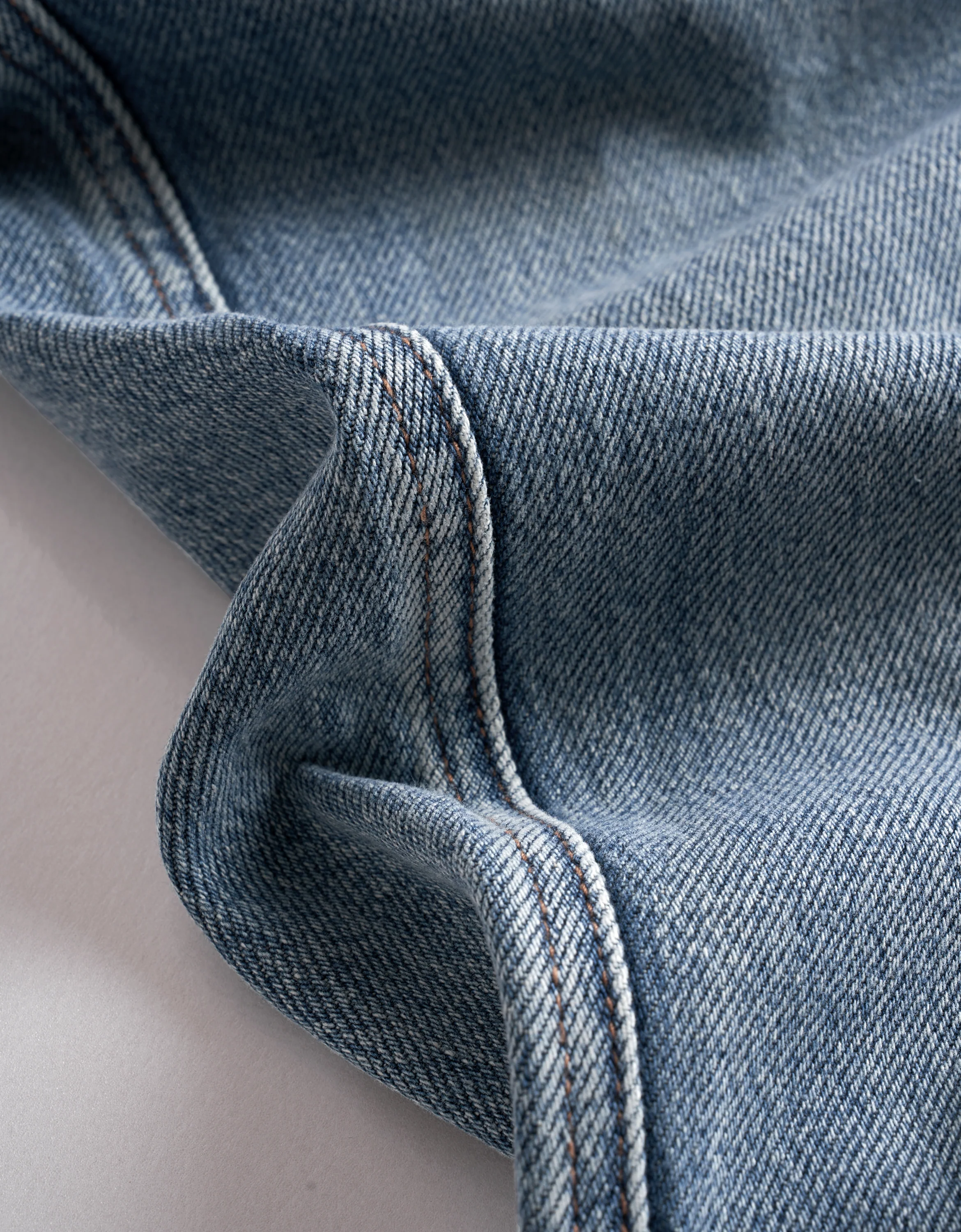 Straight-leg Vintage Denim Jeans - Image 7