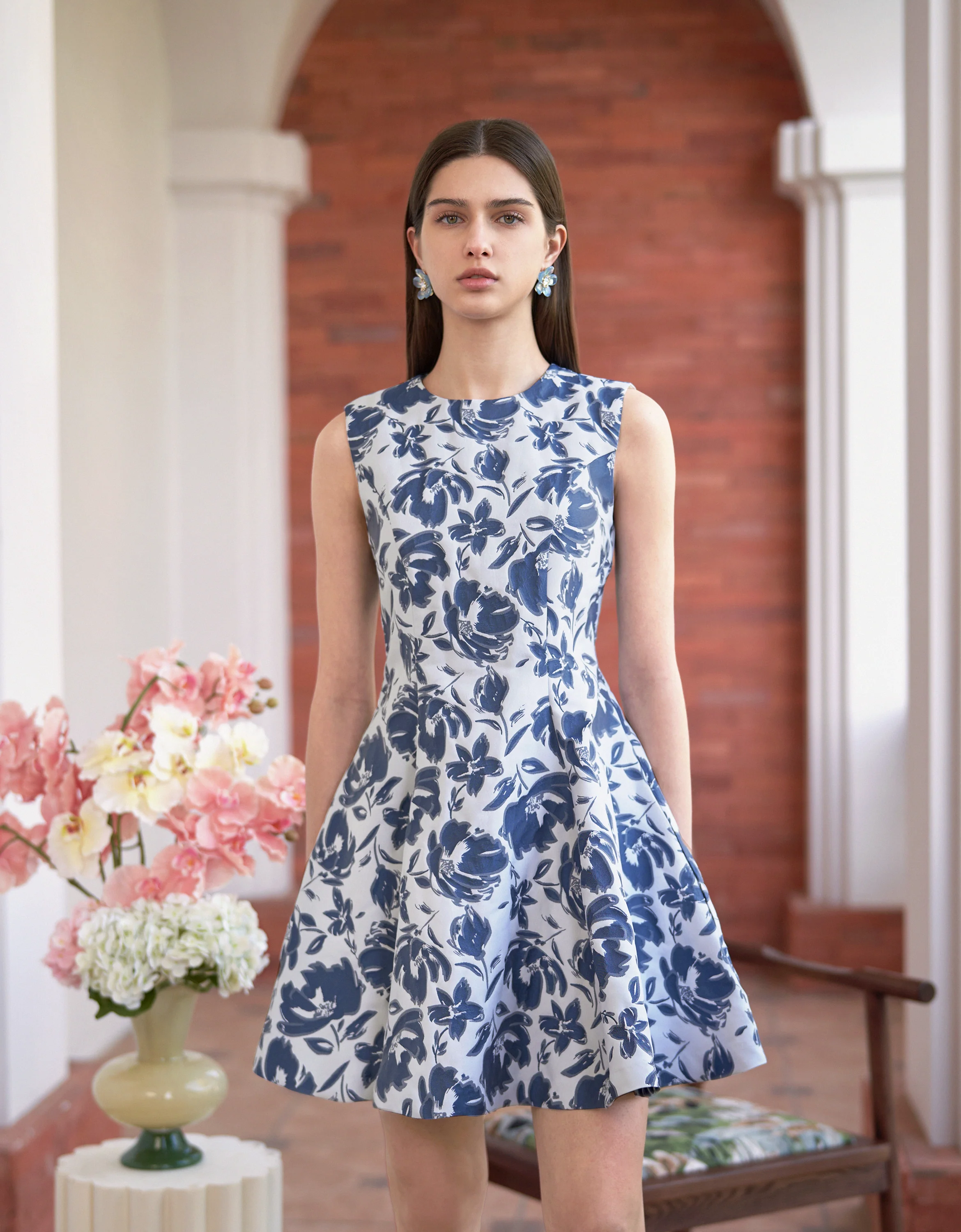 Textured Jacquard Sleeveless Floral Dress - Image 8