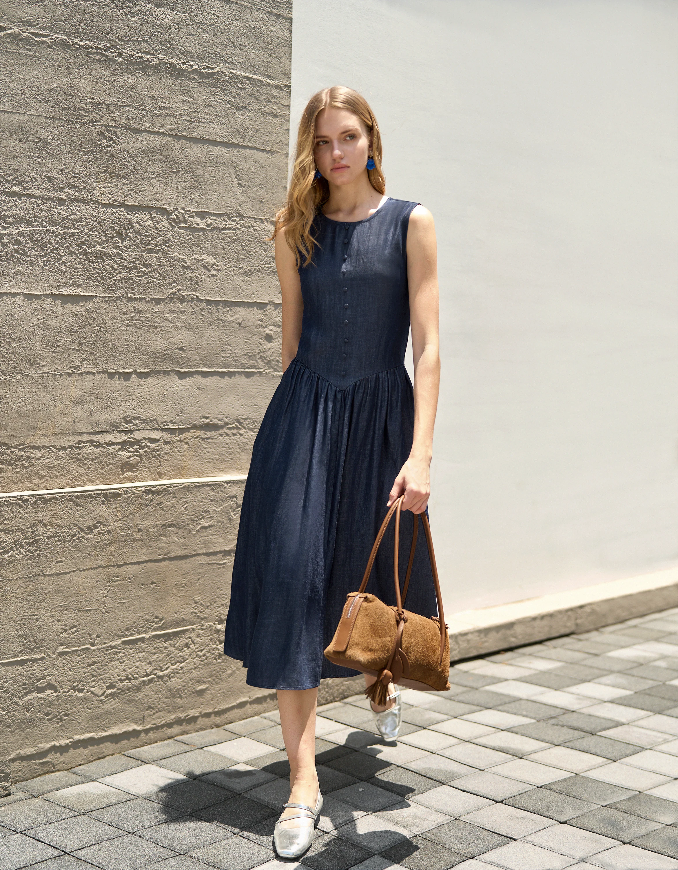 Tie Back Sleeveless Tencel Denim Dress