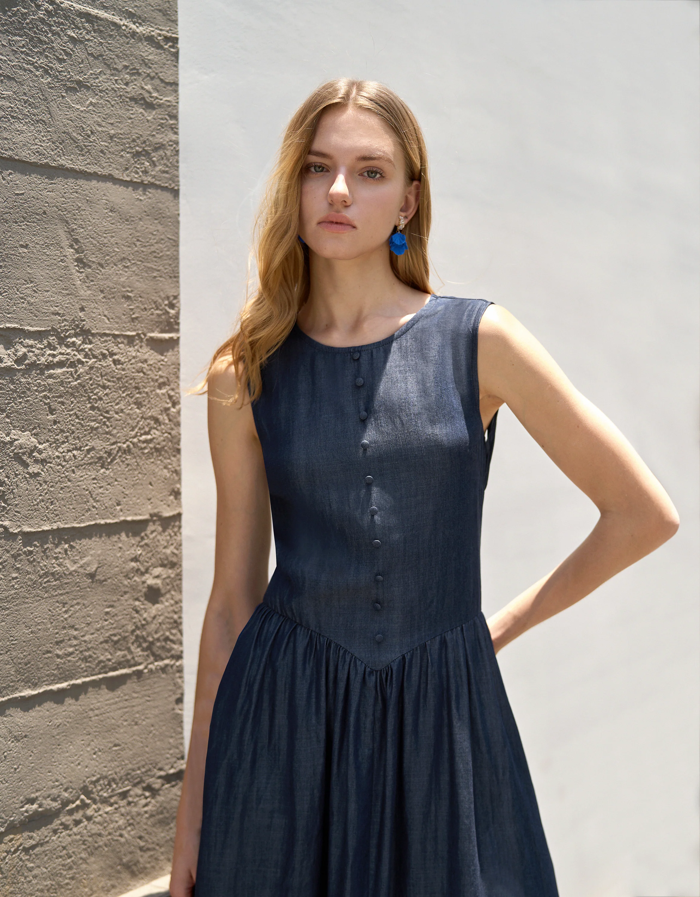 Tie Back Sleeveless Tencel Denim Dress - Image 3