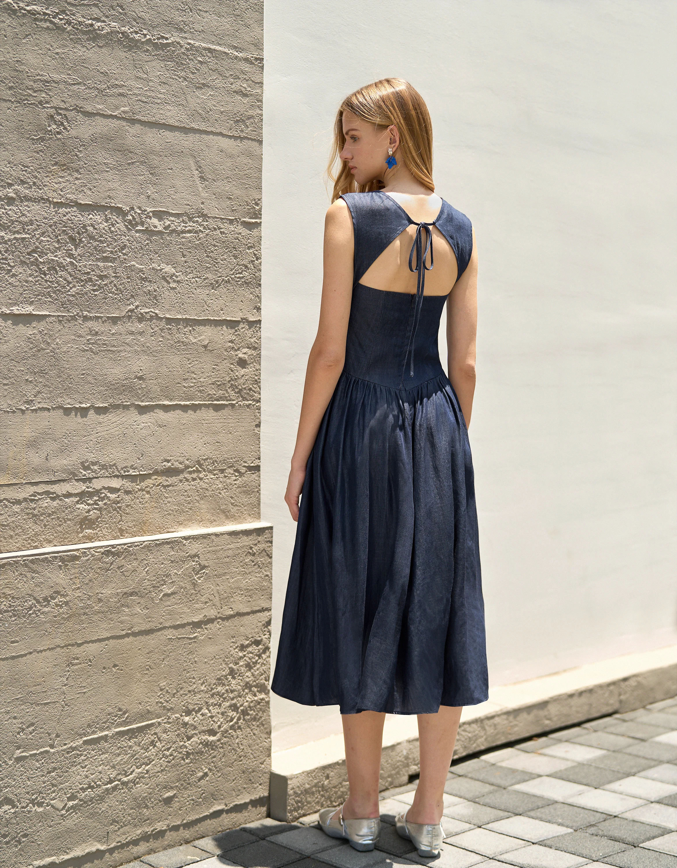 Tie Back Sleeveless Tencel Denim Dress - Image 5