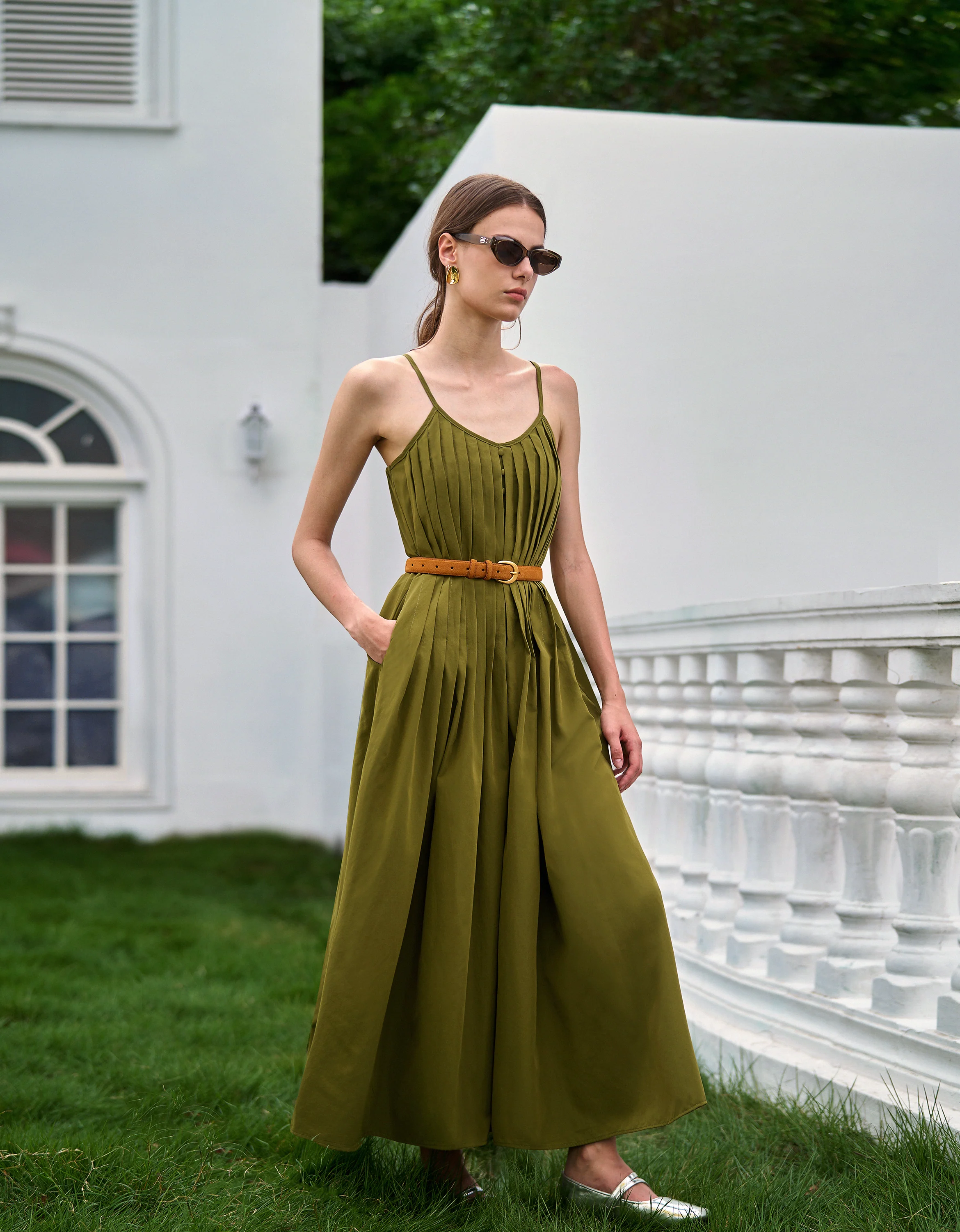 Tie Back Strap Pleated Jumpsuit