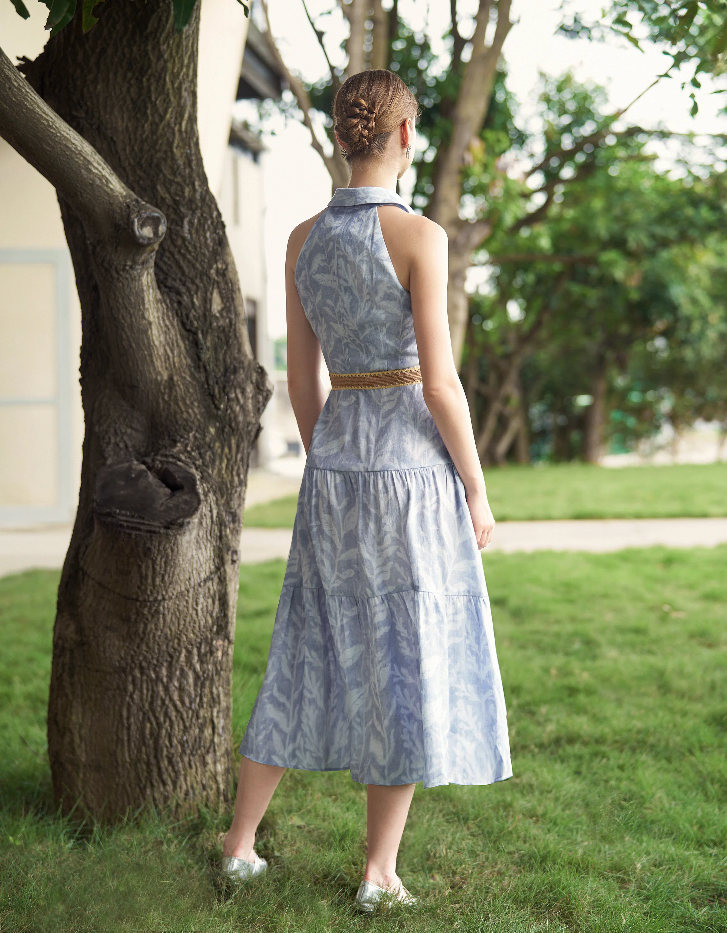 Tiered Skirt Sleeveless Printed Dress - Image 13