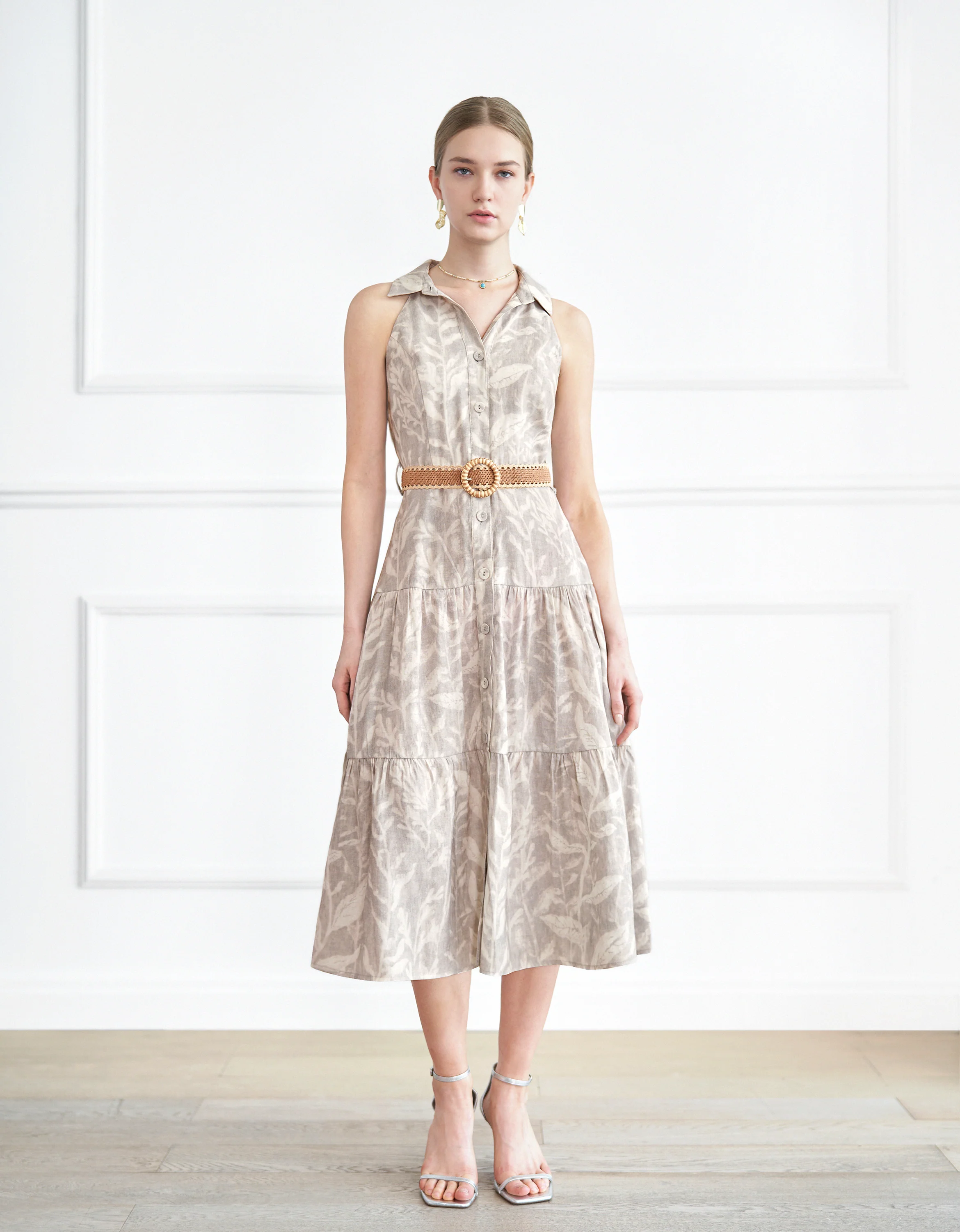 Tiered Skirt Sleeveless Printed Dress - Image 3