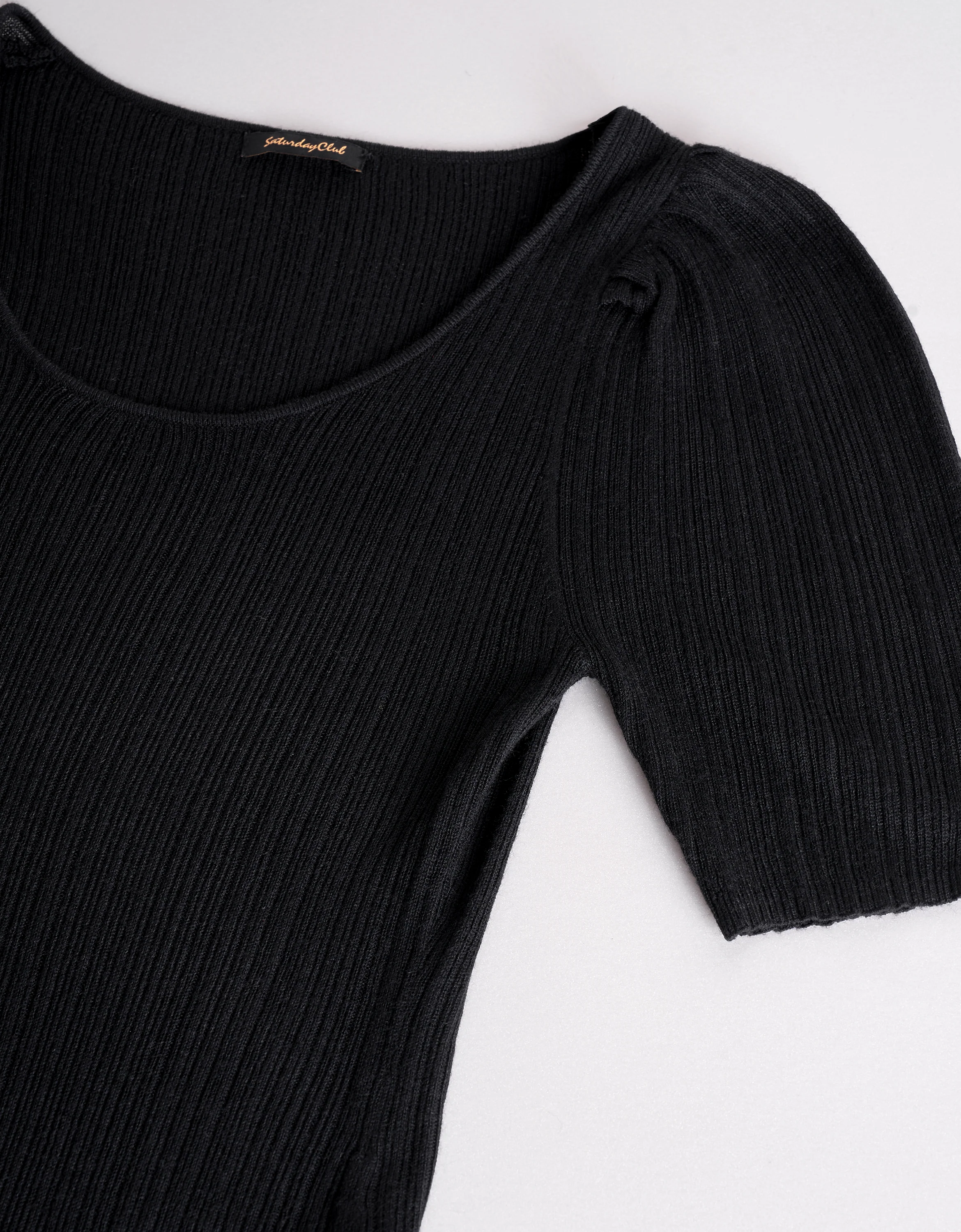 U-neck Puff Sleeves Slim Fit Top - Image 6
