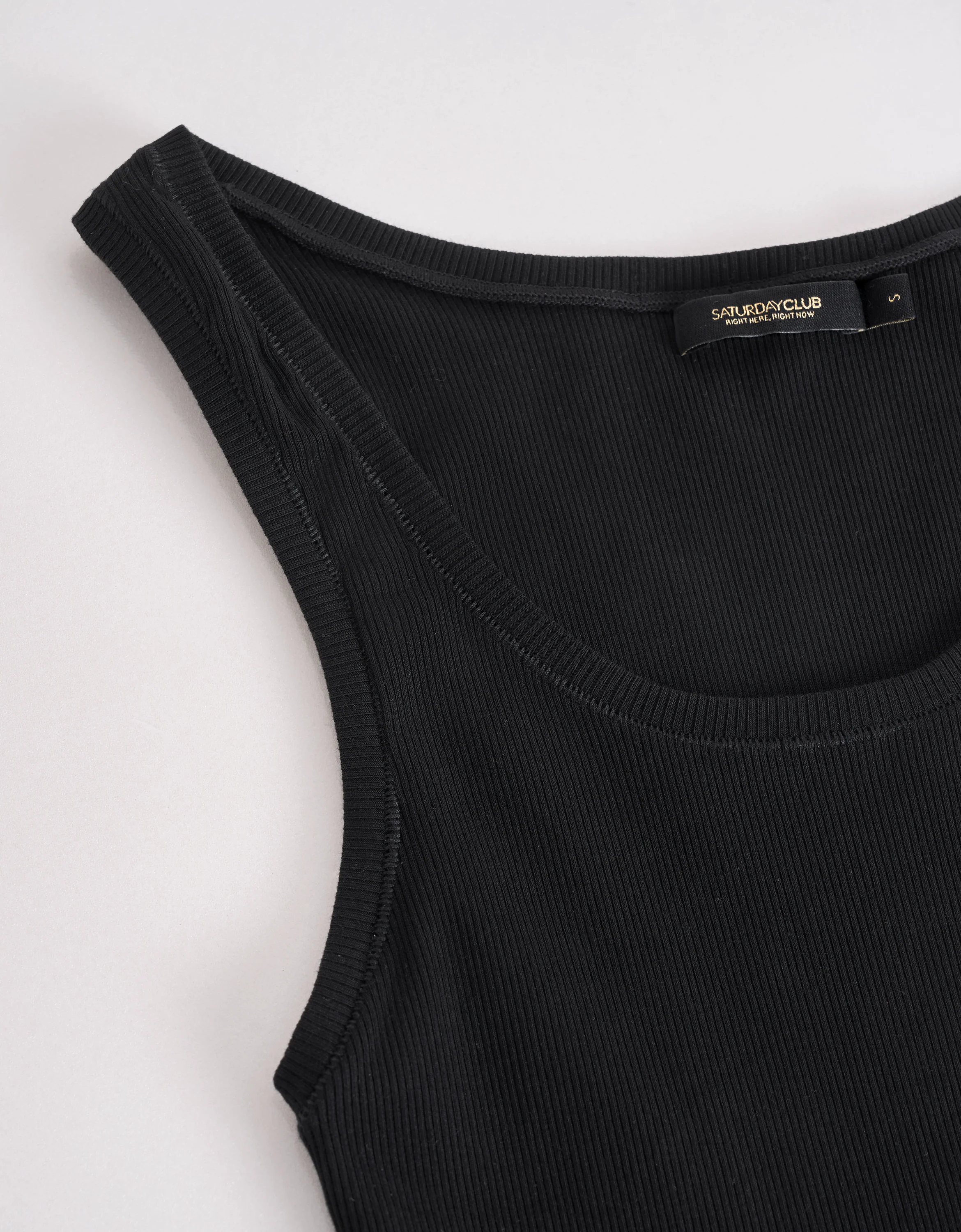 U-neck Sleeveless Cropped Knit Top - Image 12