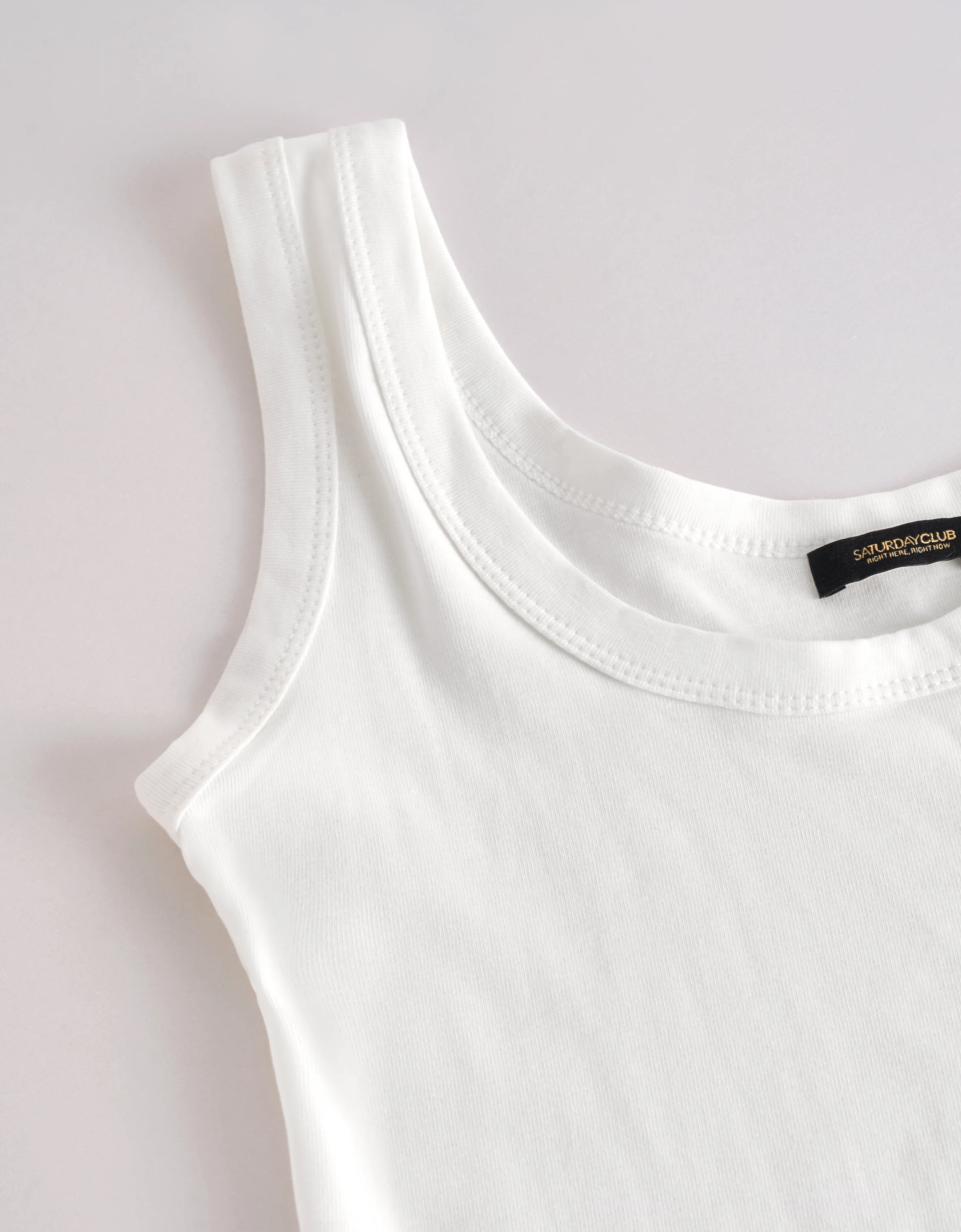 U-neck Wide Strap Cropped Knit Top - Image 15