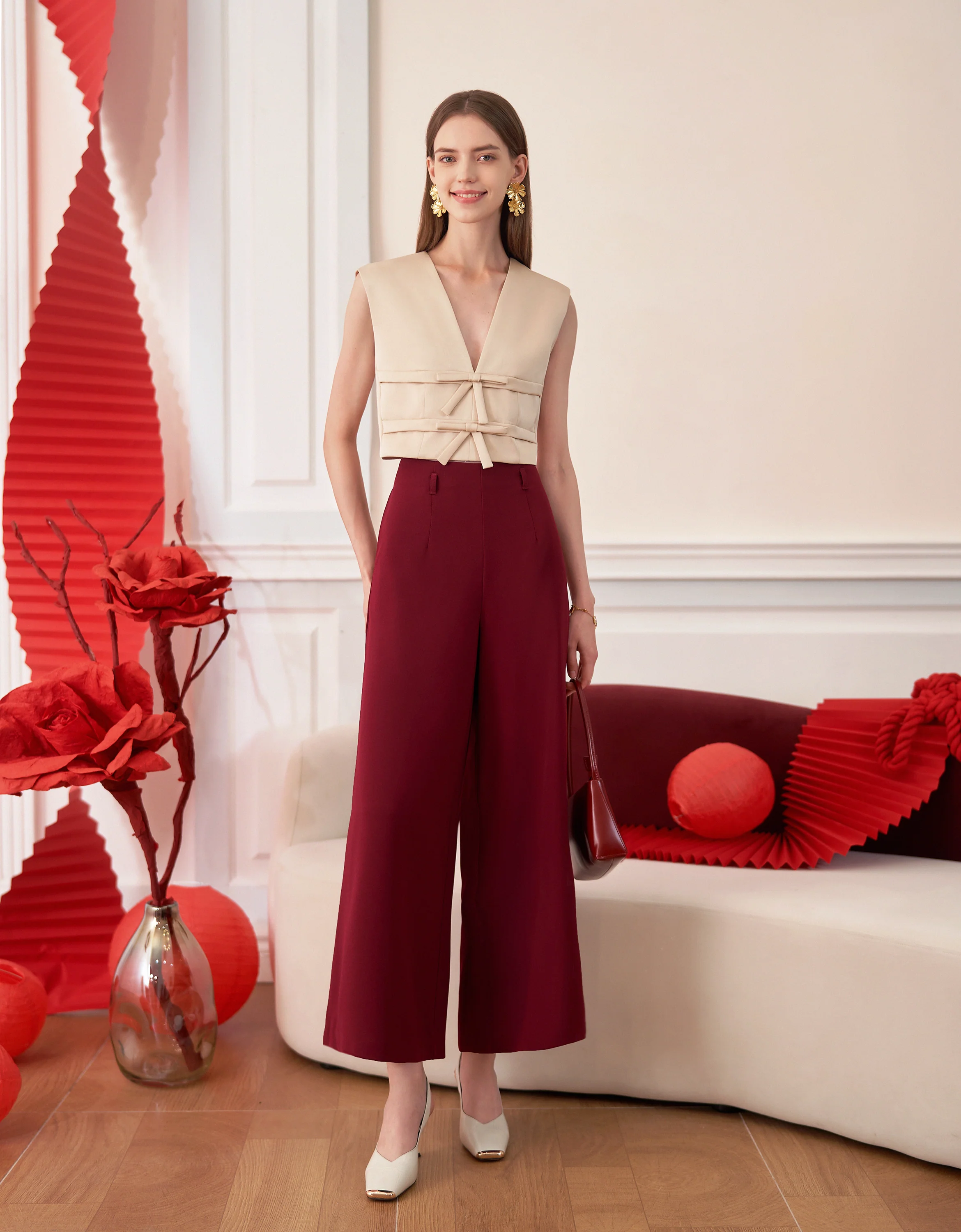V-neck Sleeveless Bow Detail Top