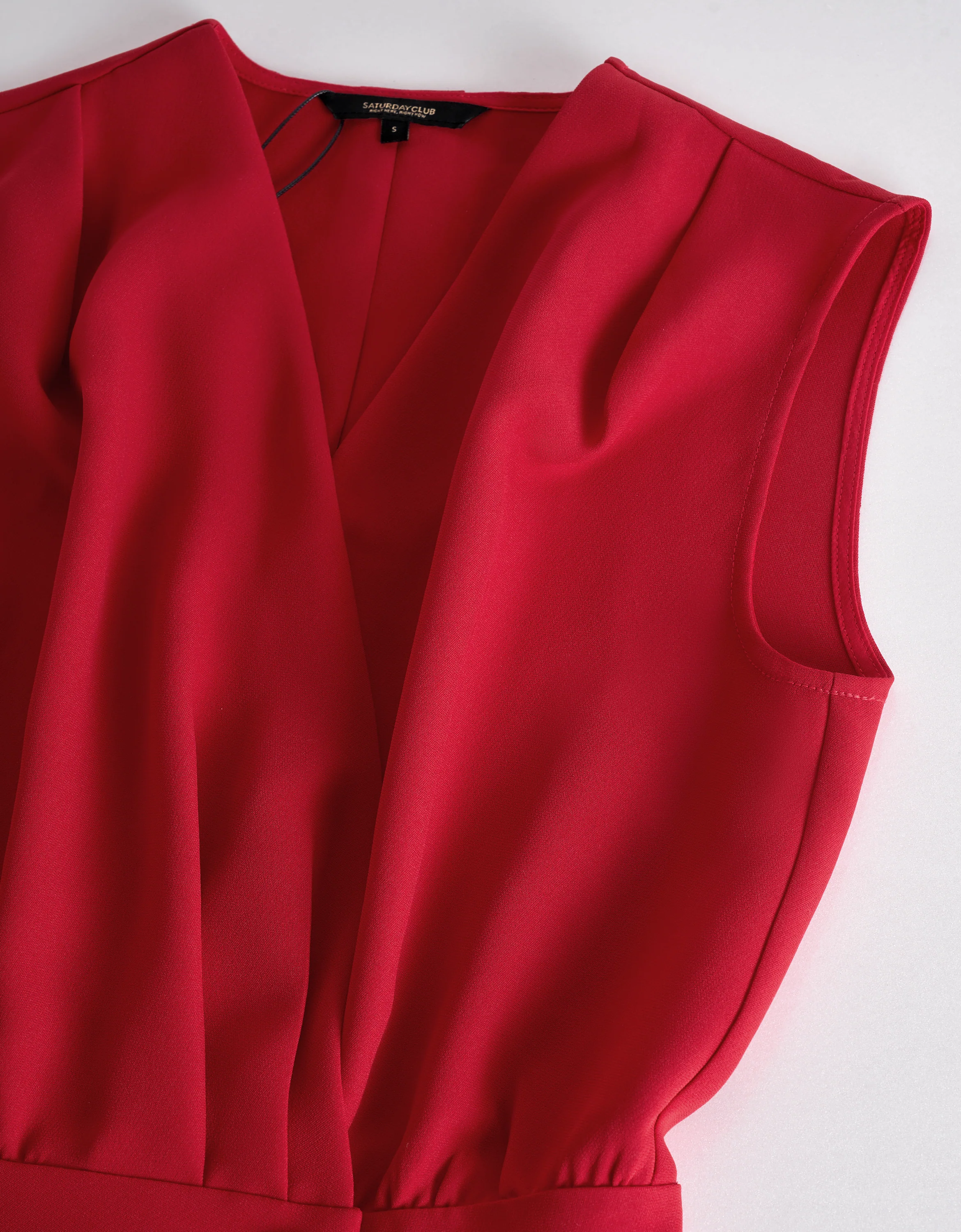 V-neck Sleeveless Pleated Jumpsuit - Image 5